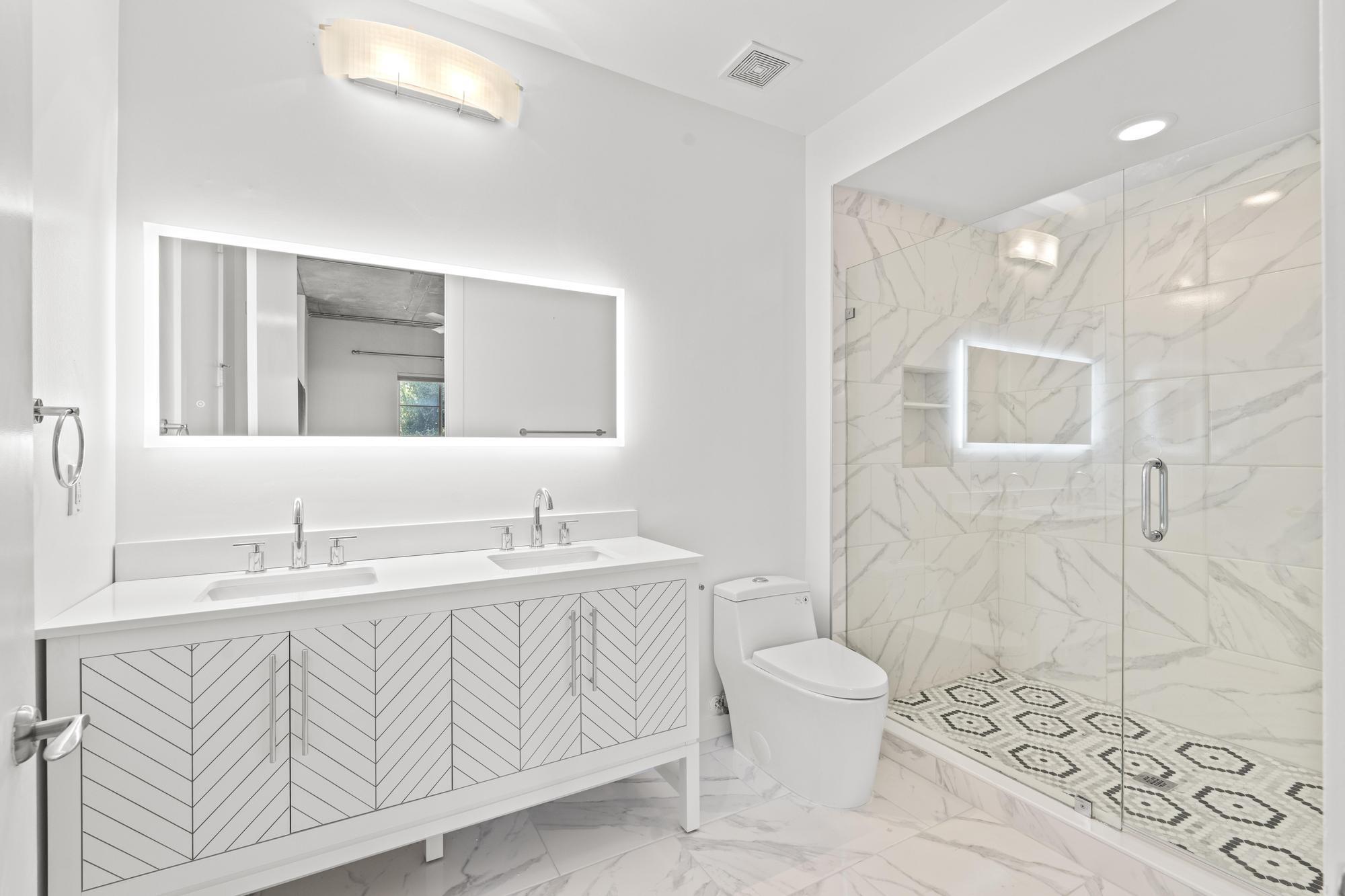 335 SE 6th Avenue 201