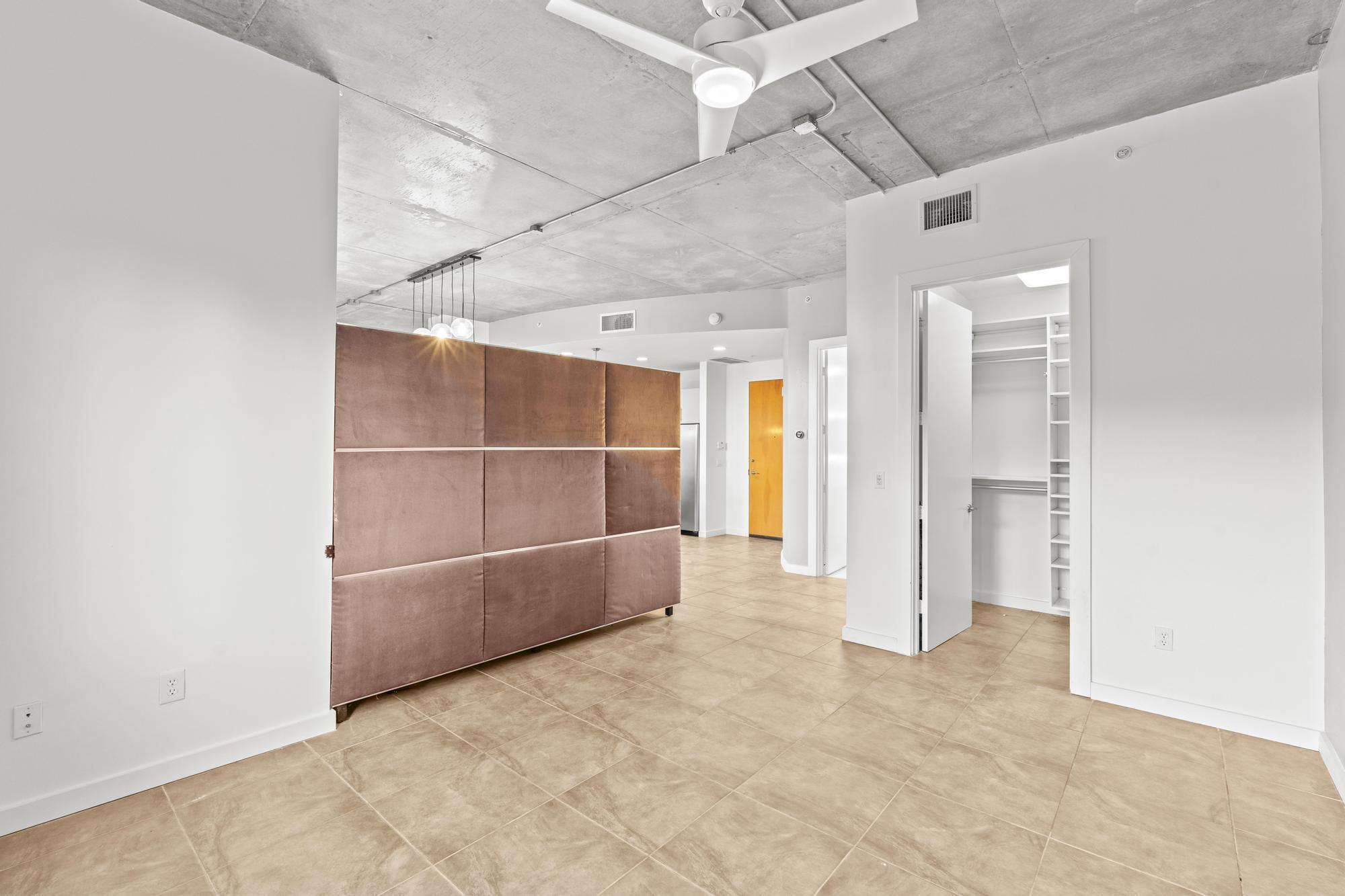 335 SE 6th Avenue 201