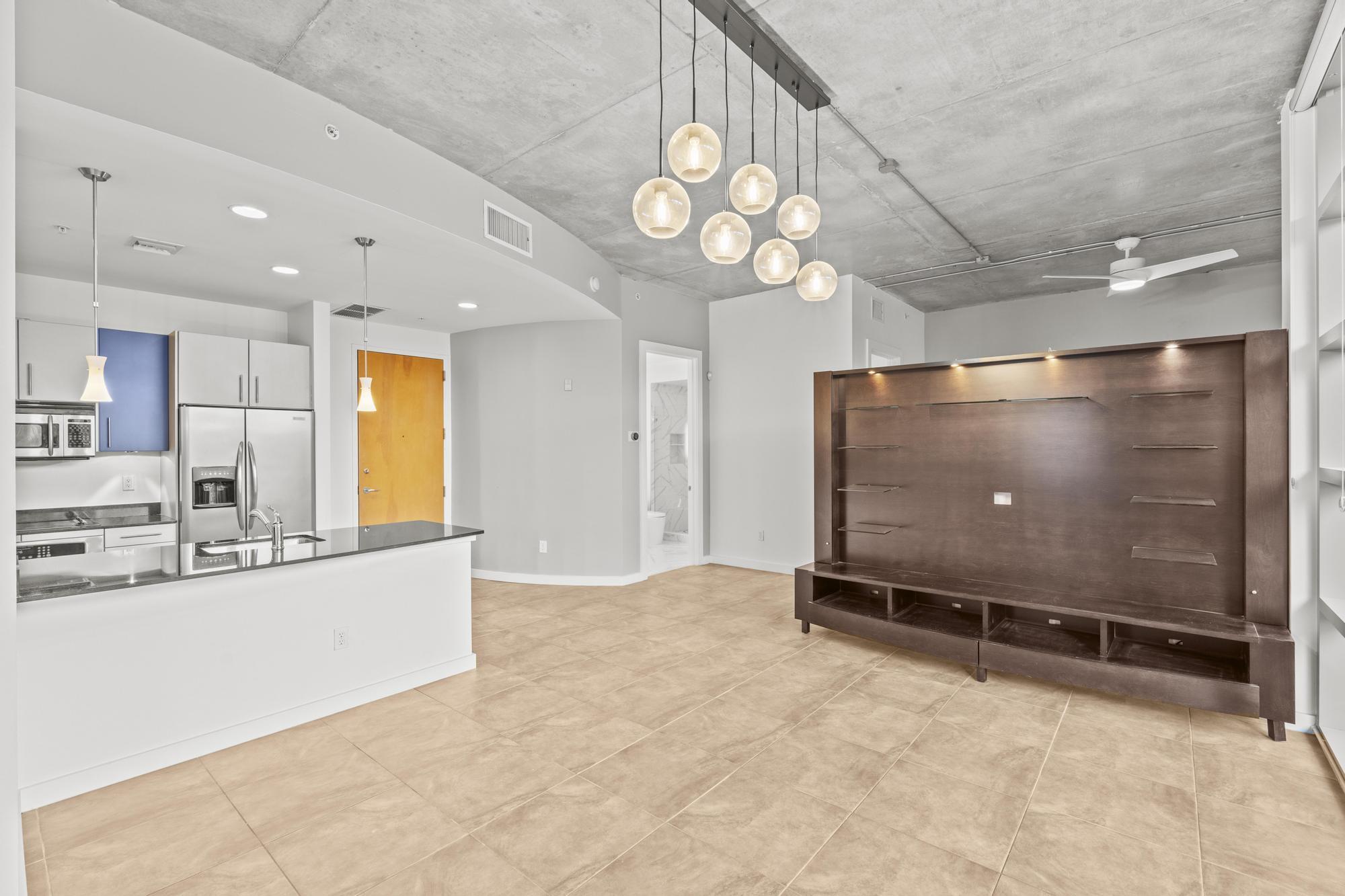 335 SE 6th Avenue 201