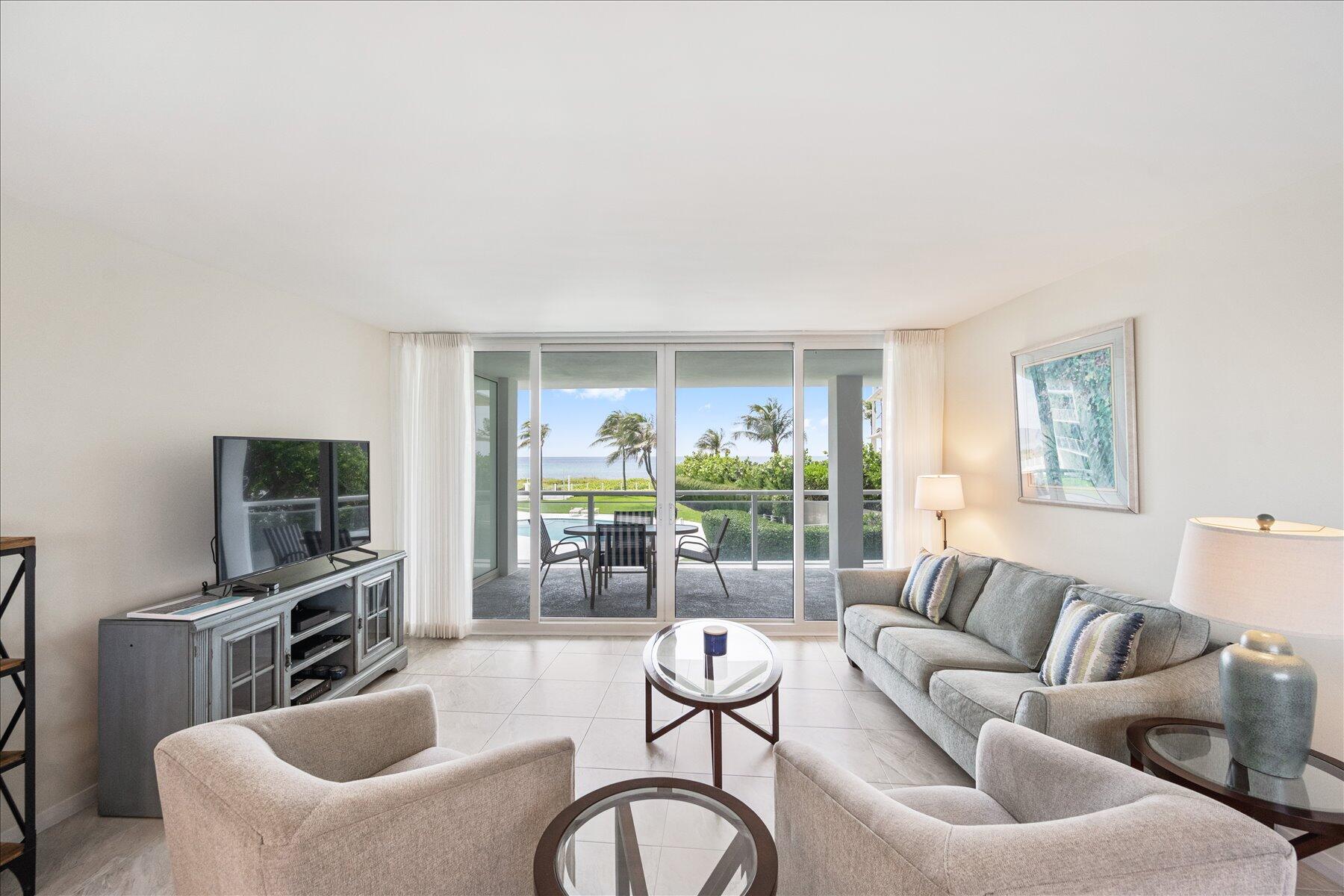 1213 S Ocean Boulevard 2e