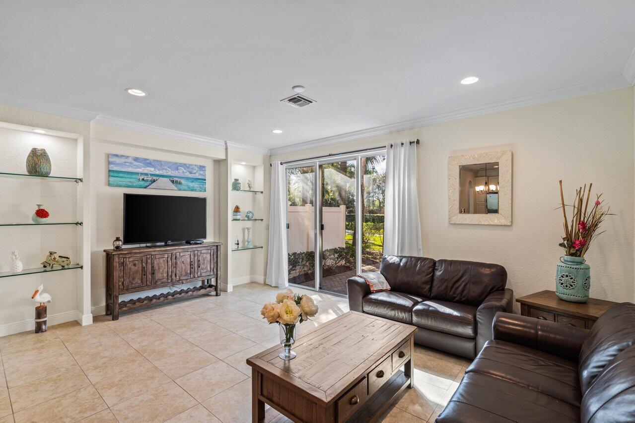 5979 Monterra Club Drive