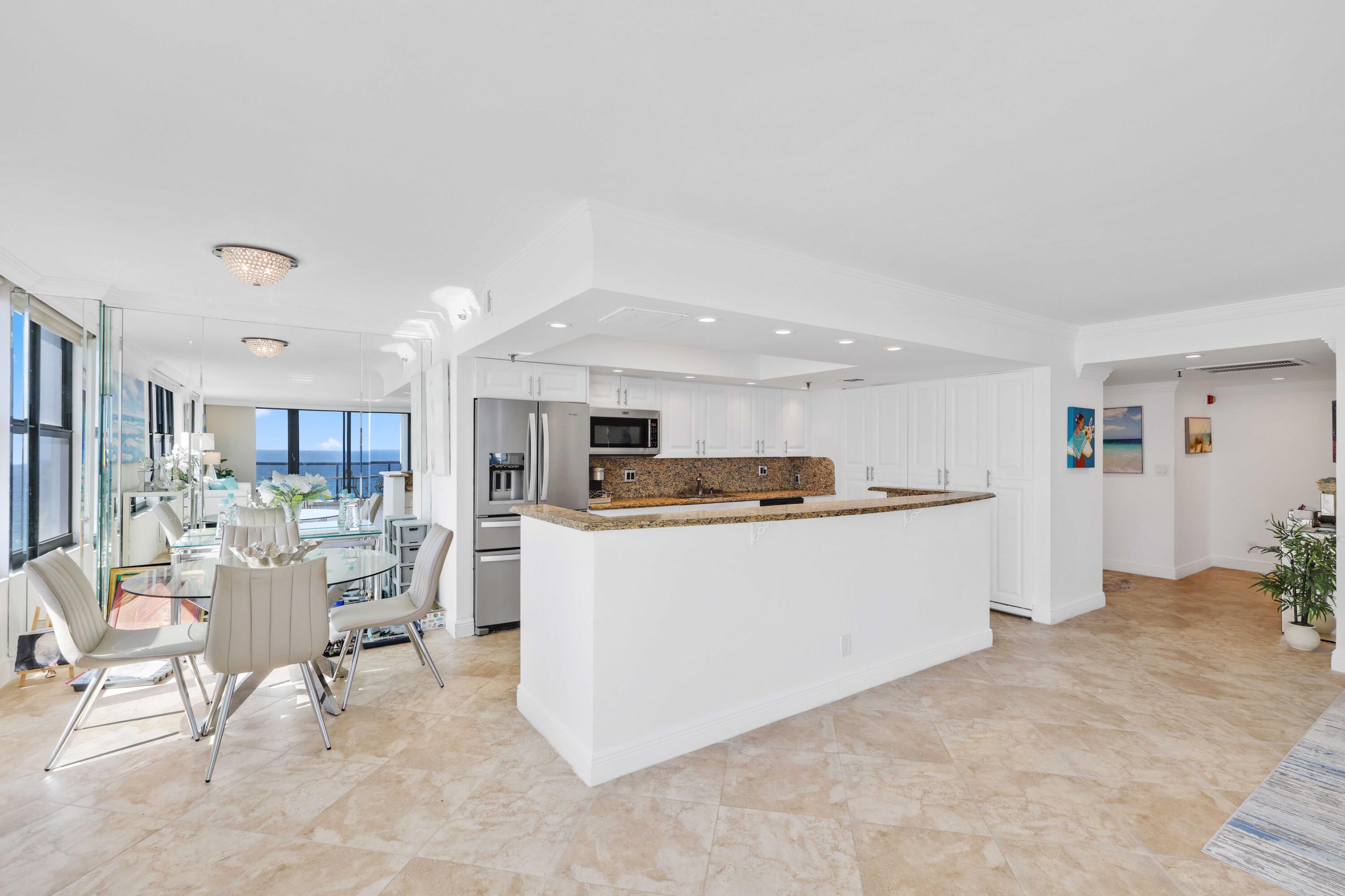 3115 S Ocean Boulevard 1004