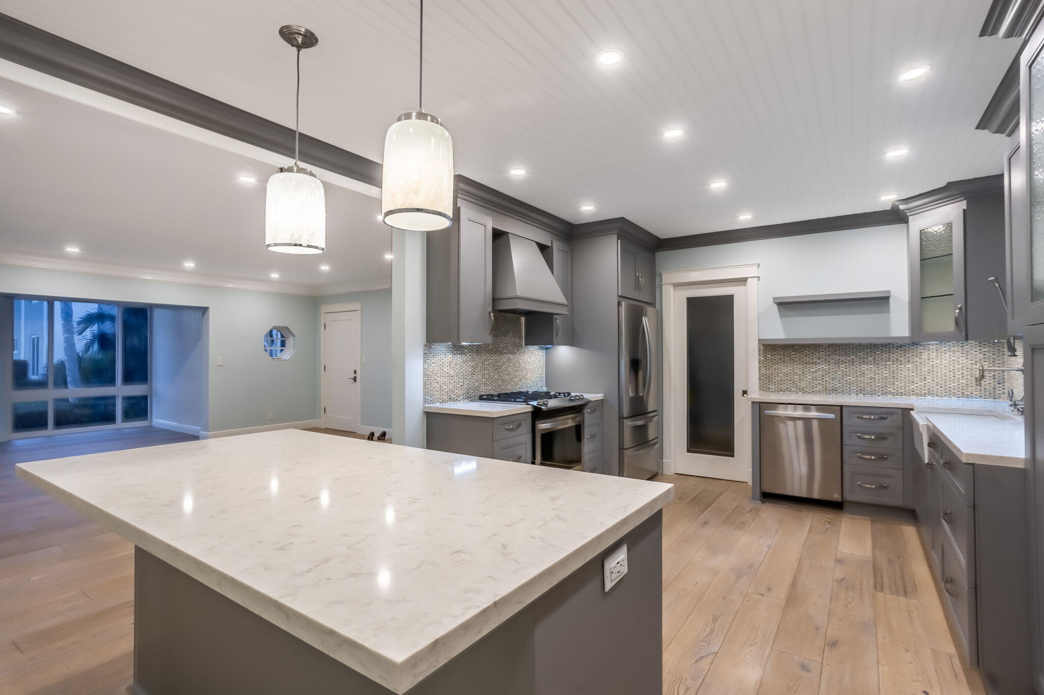 200 Andrews Avenue 4