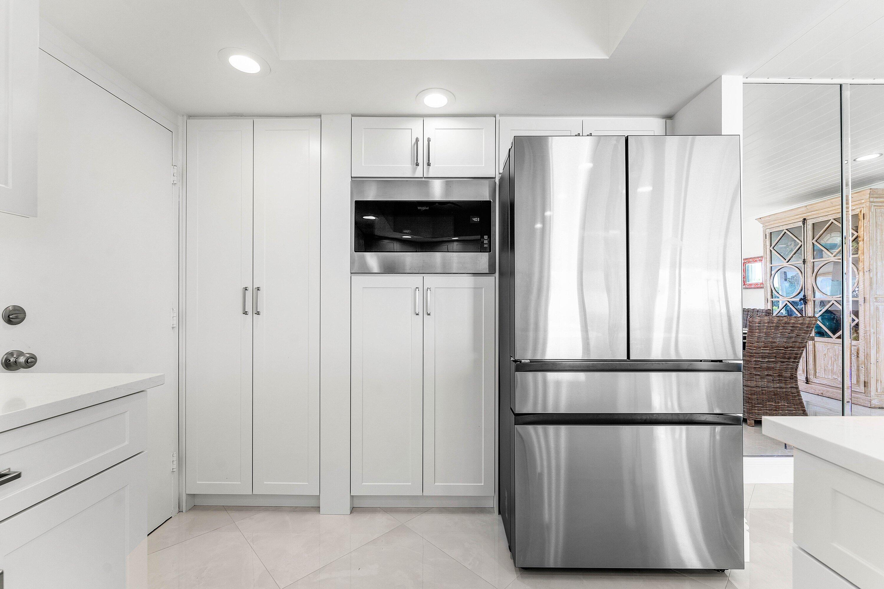 1225 S Ocean Boulevard 105