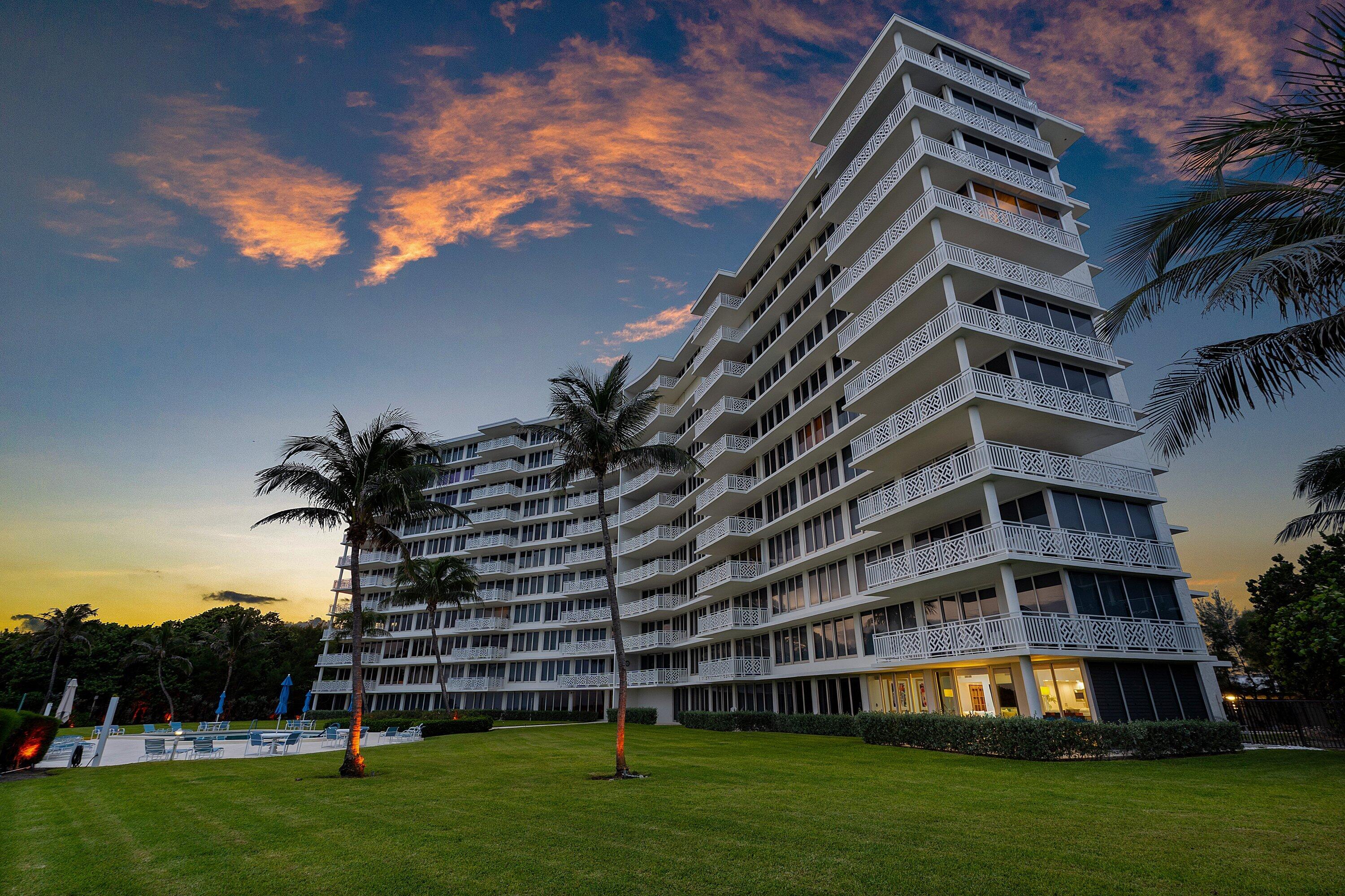 1225 S Ocean Boulevard 105