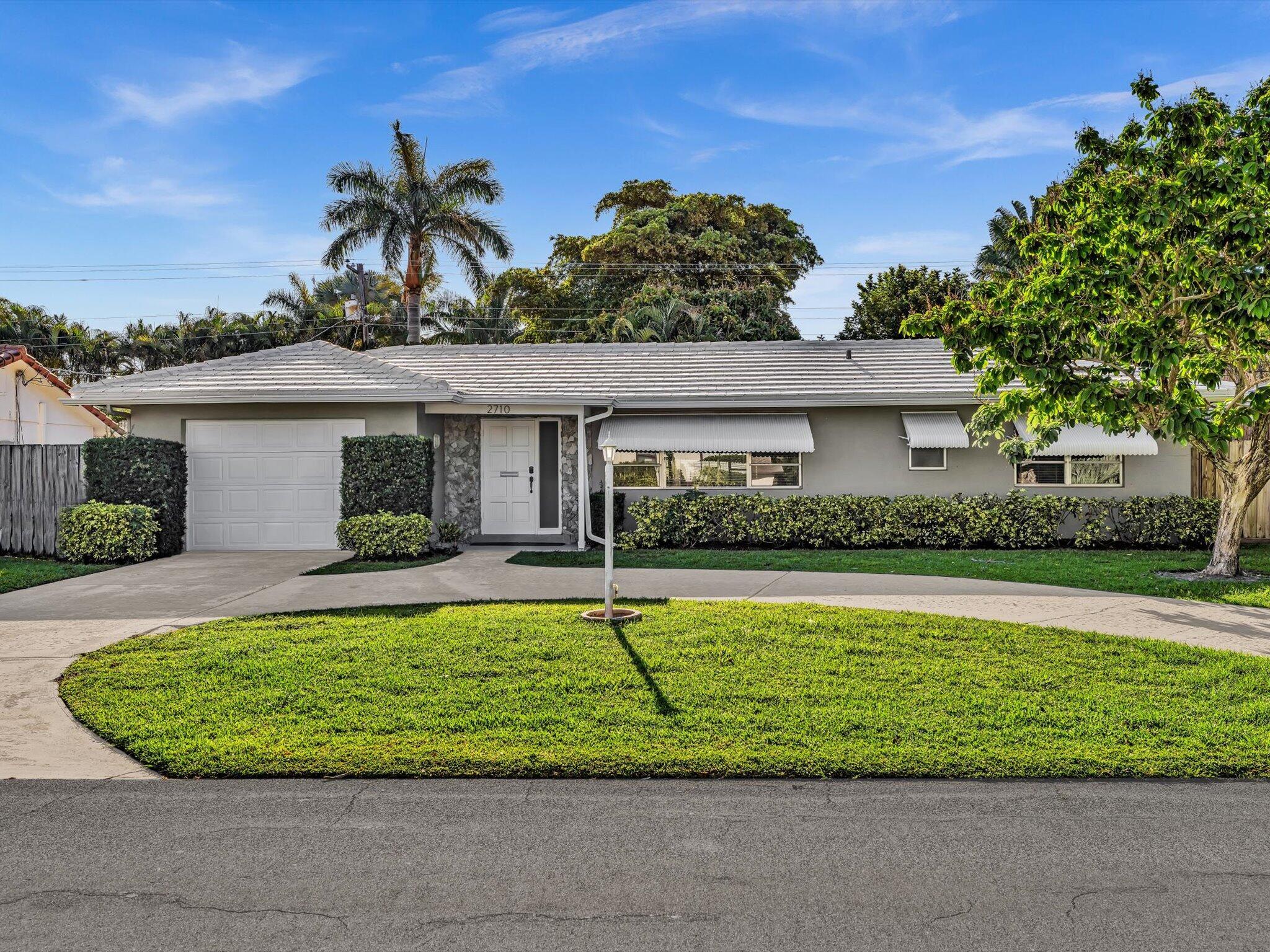 2710 SW 6th Street SW