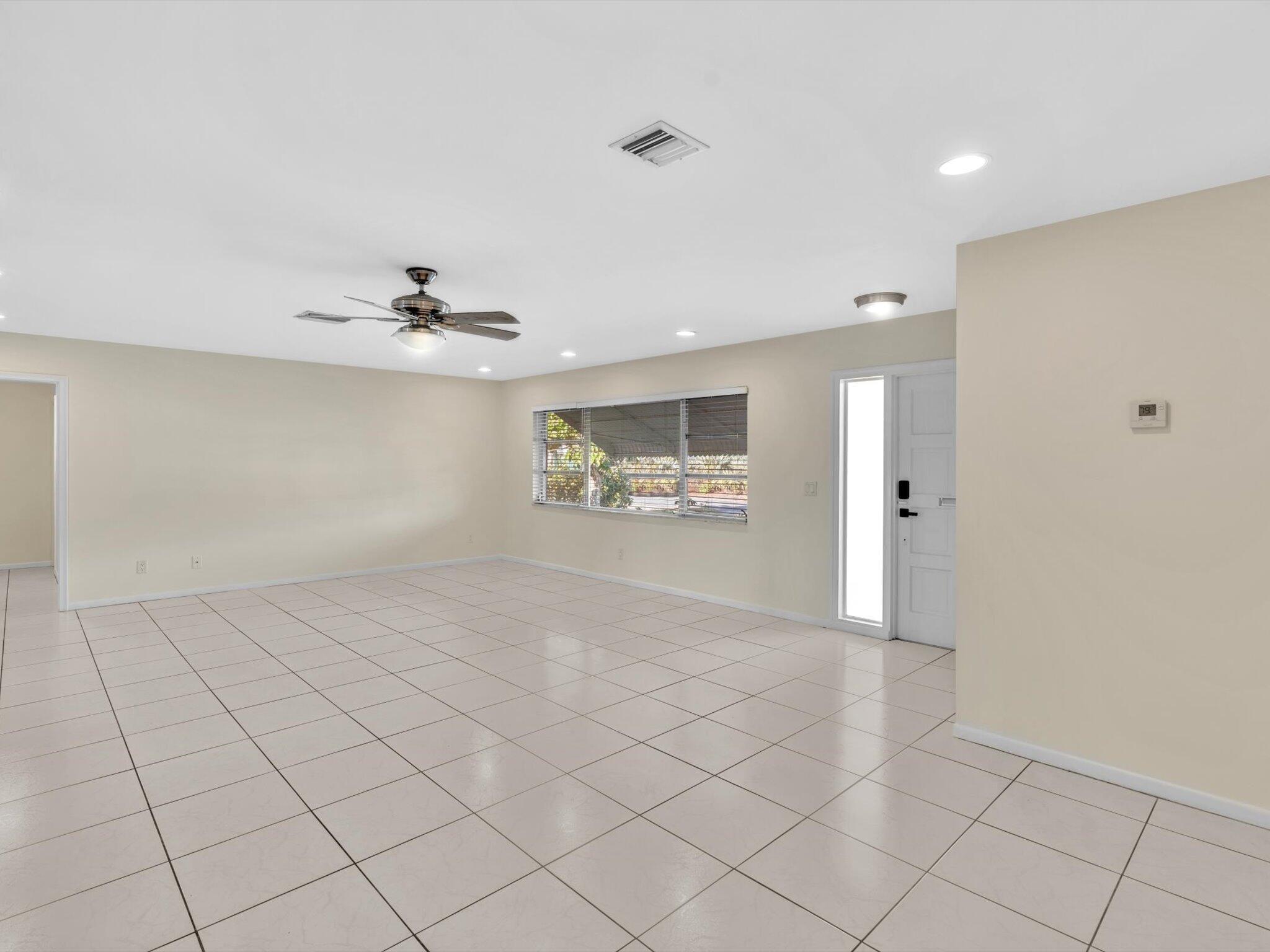 2710 SW 6th Street SW