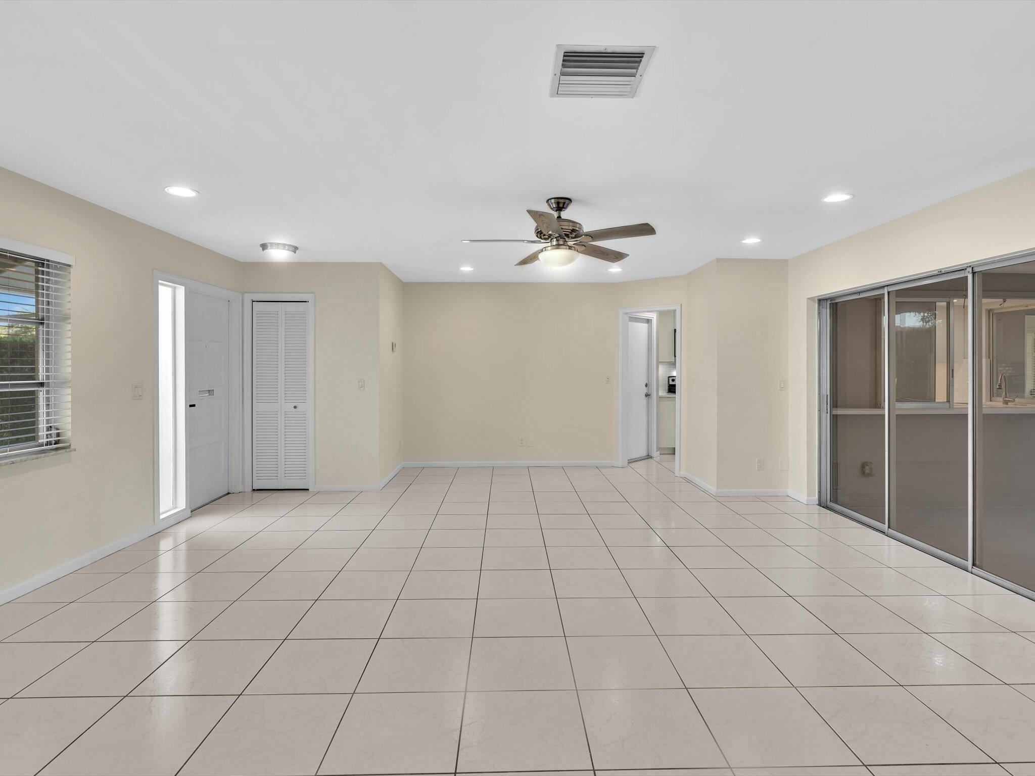 2710 SW 6th Street SW