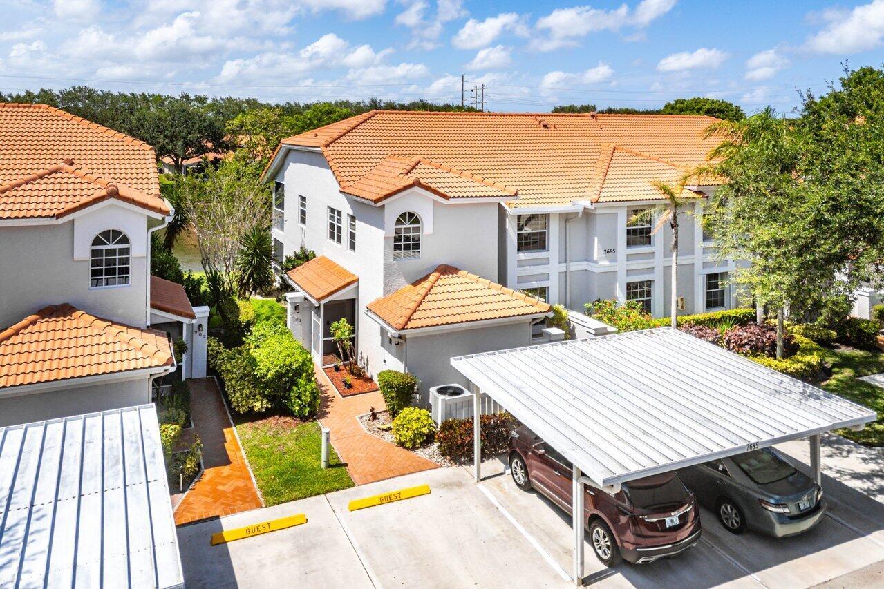 7685 Springwater Place 201