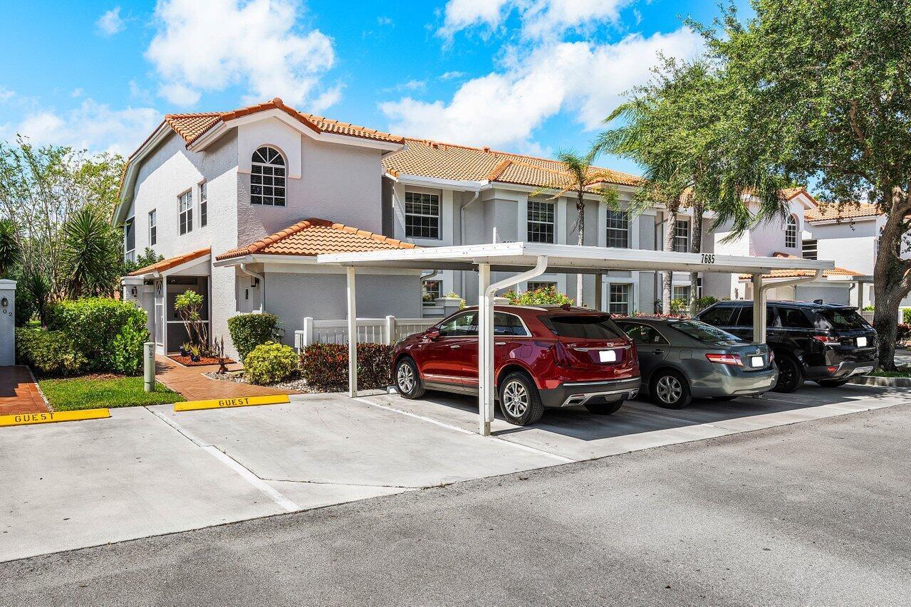 7685 Springwater Place 201