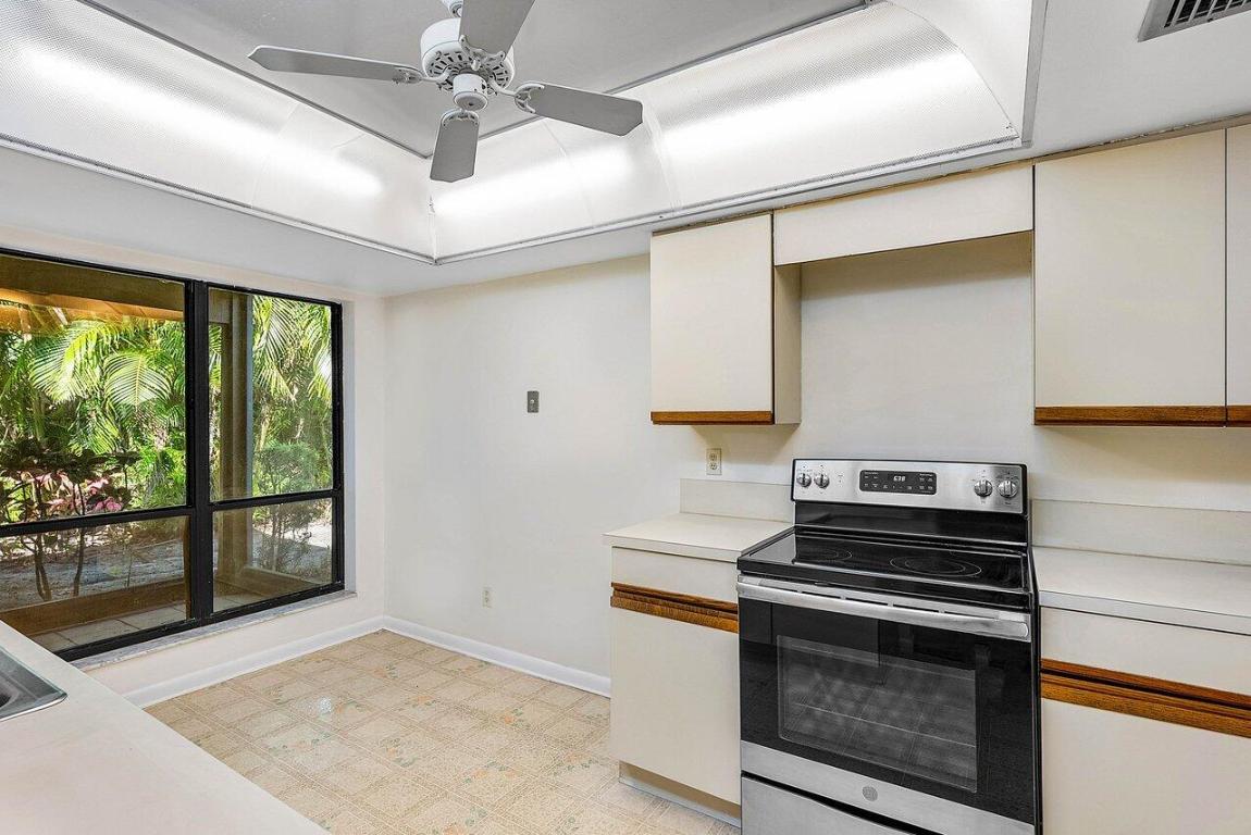 5944 Forest Grove Drive 3