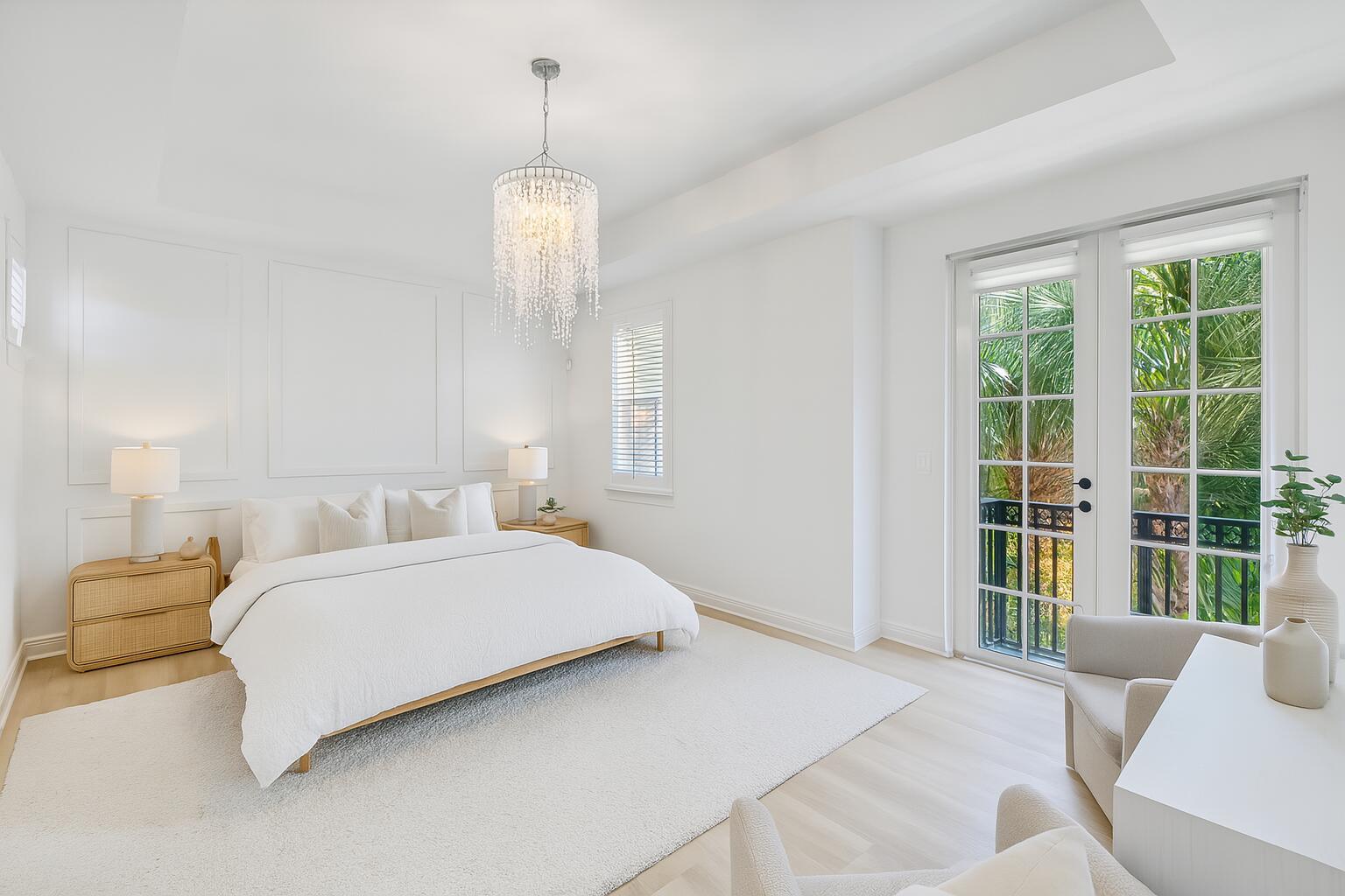 1028 E Heritage Club Circle