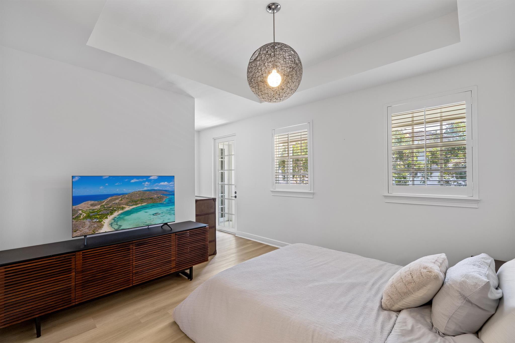 1028 E Heritage Club Circle