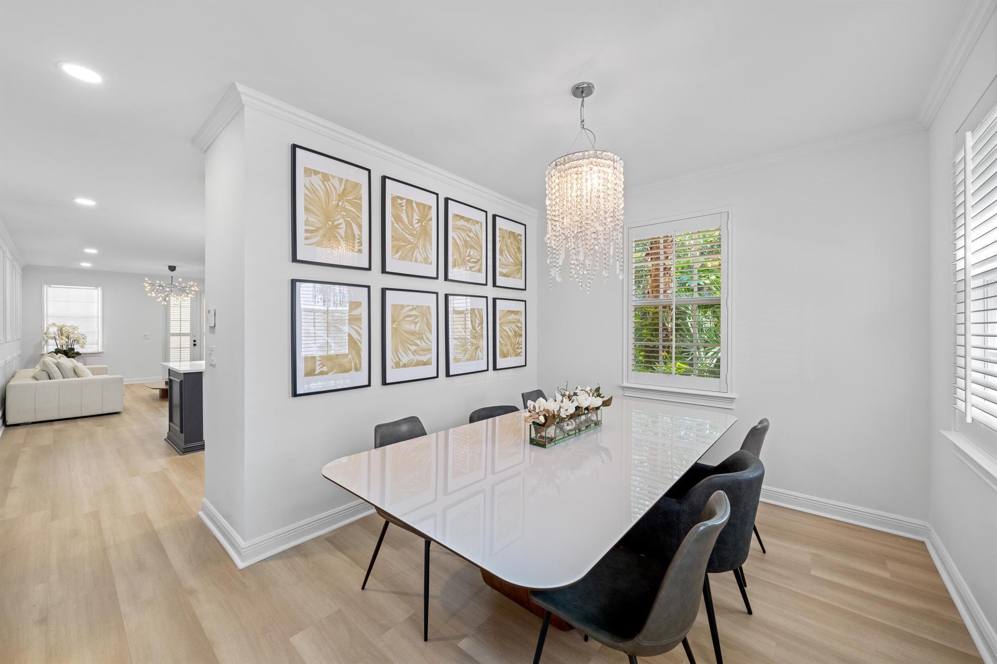 1028 E Heritage Club Circle