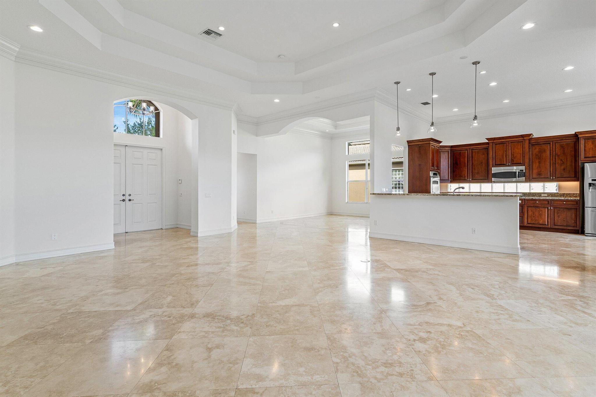 7120 Corning Circle