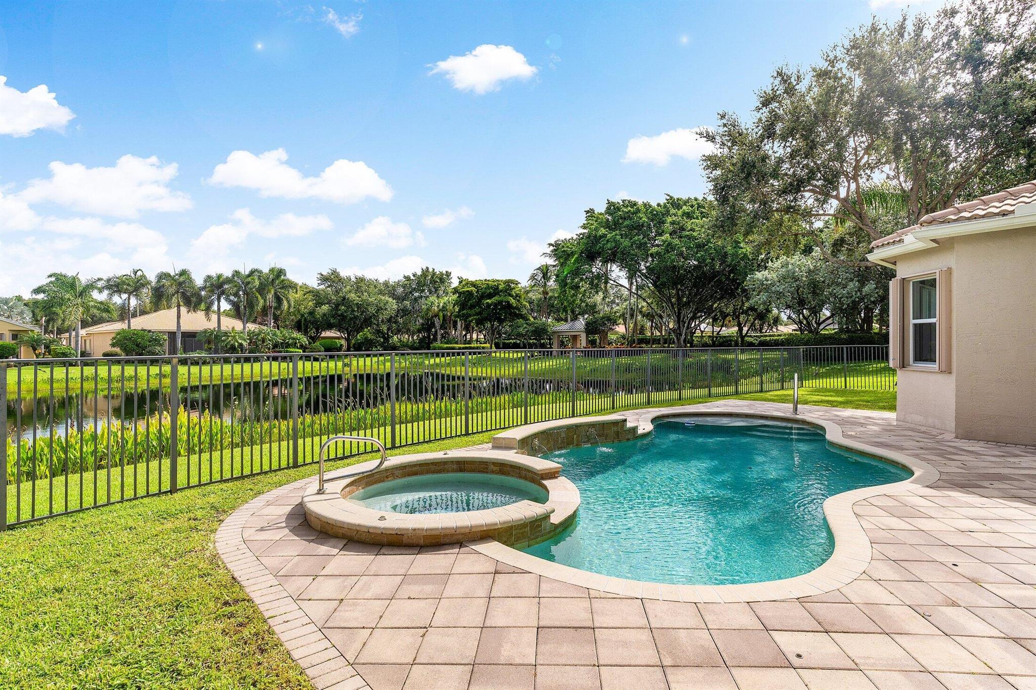 7120 Corning Circle