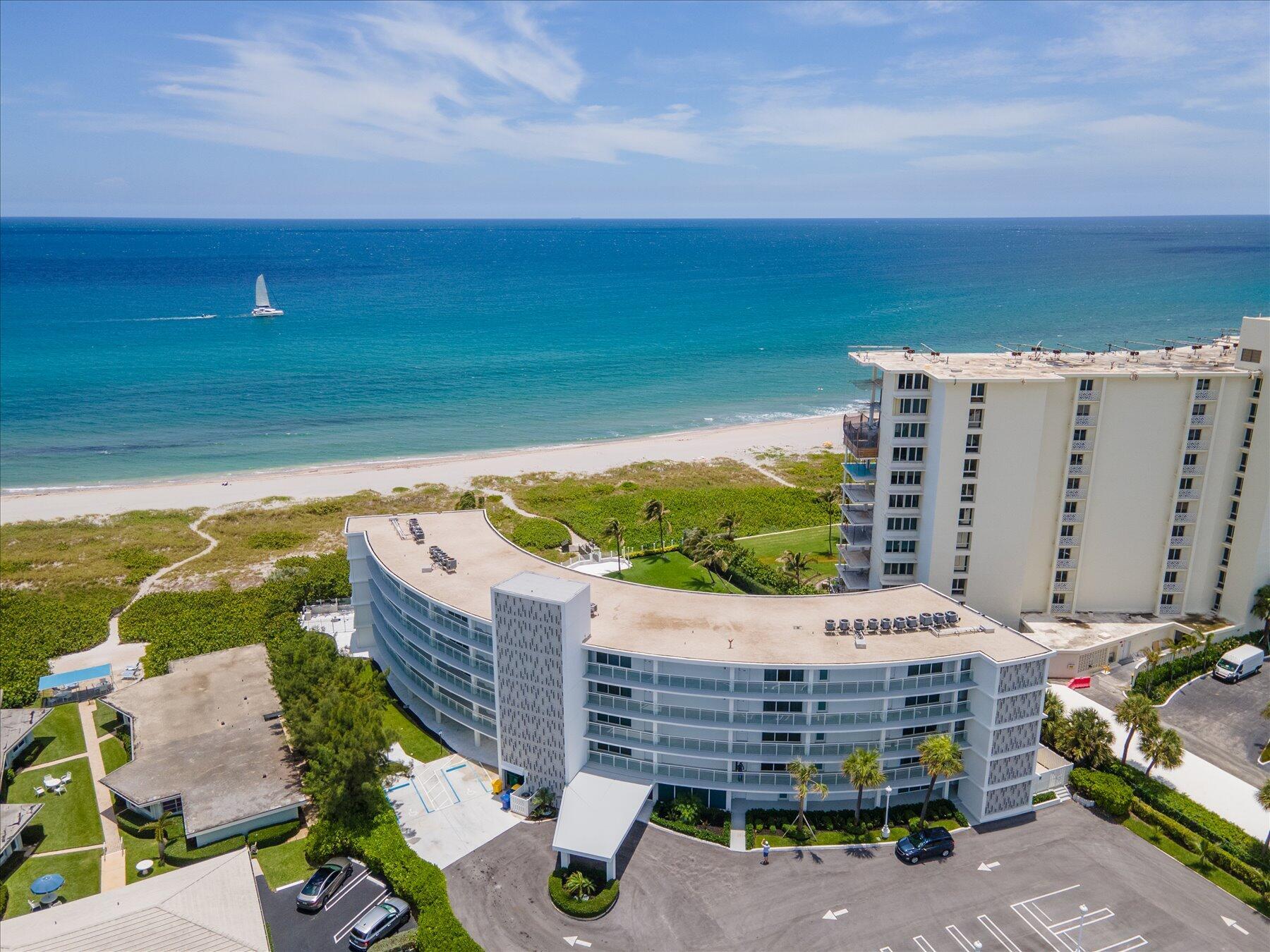 1213 S Ocean Boulevard 2e