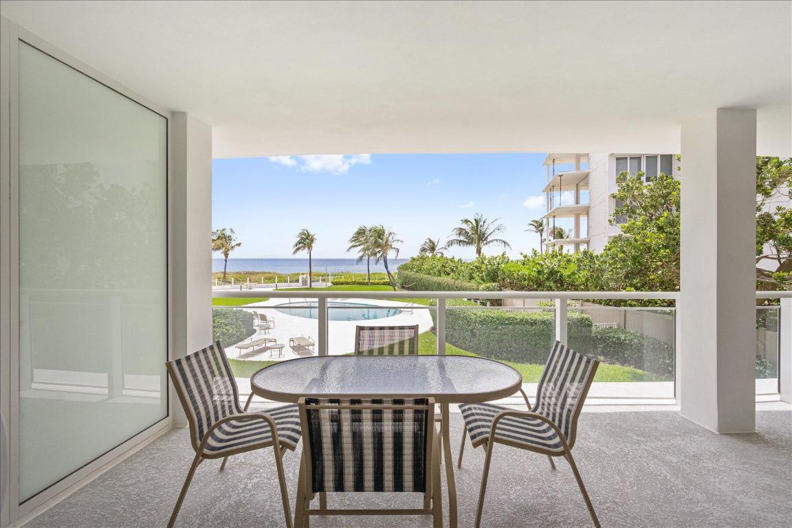 1213 S Ocean Boulevard 2e