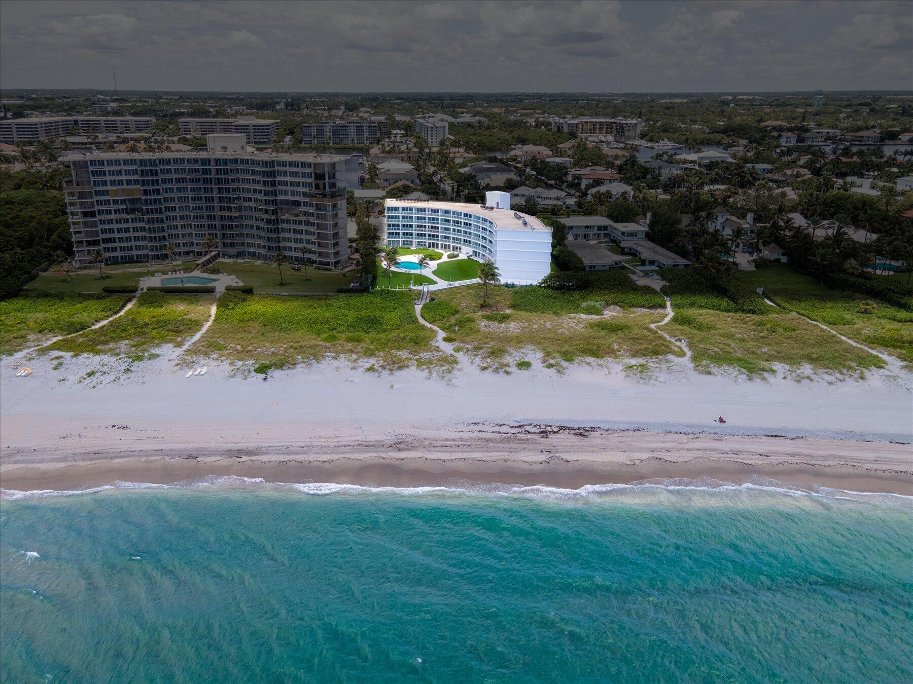 1213 S Ocean Boulevard 2e