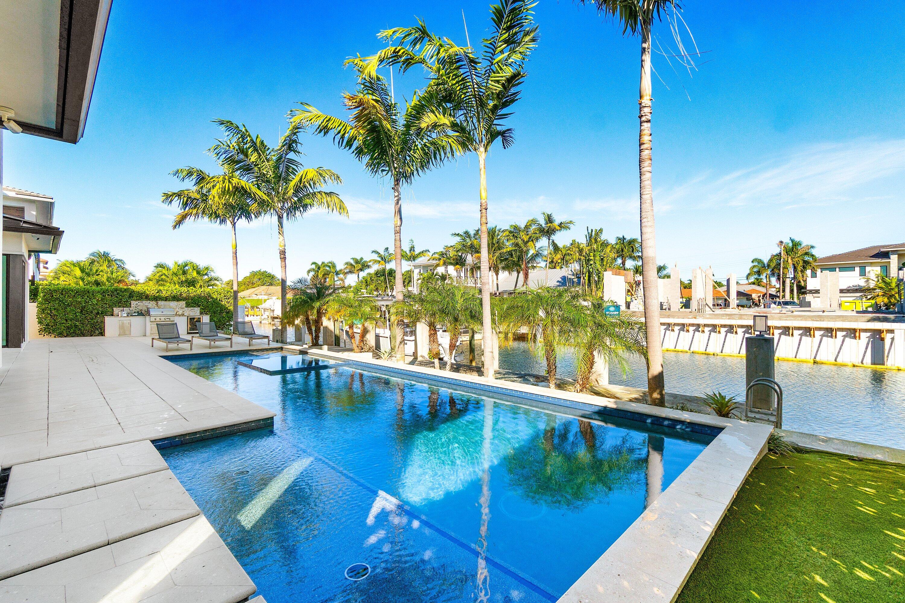 933 Allamanda Drive