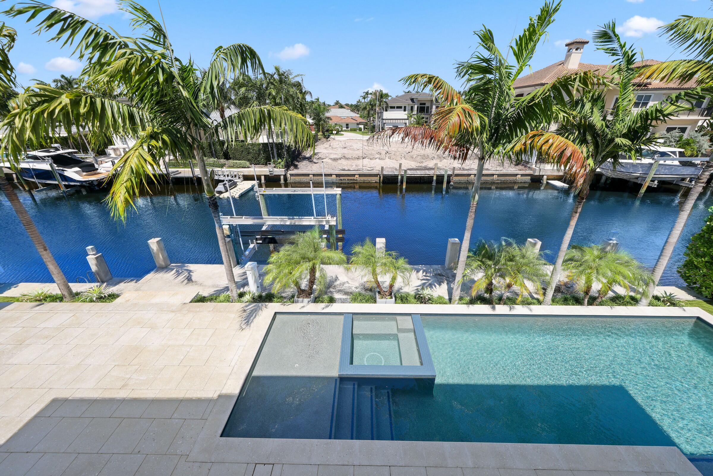 933 Allamanda Drive