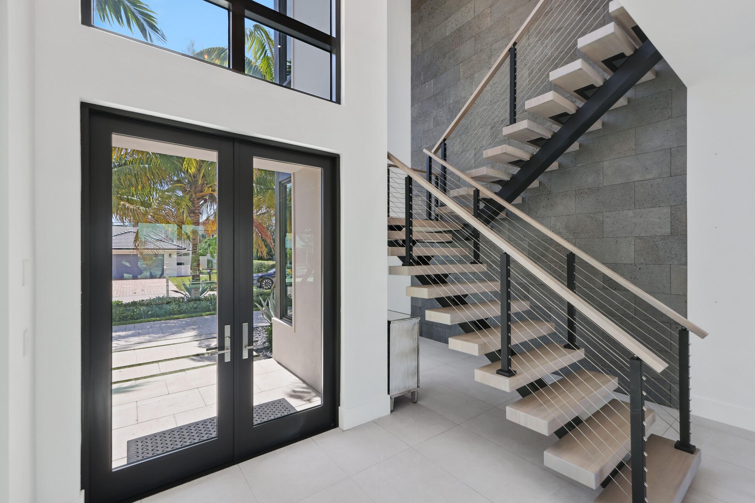933 Allamanda Drive