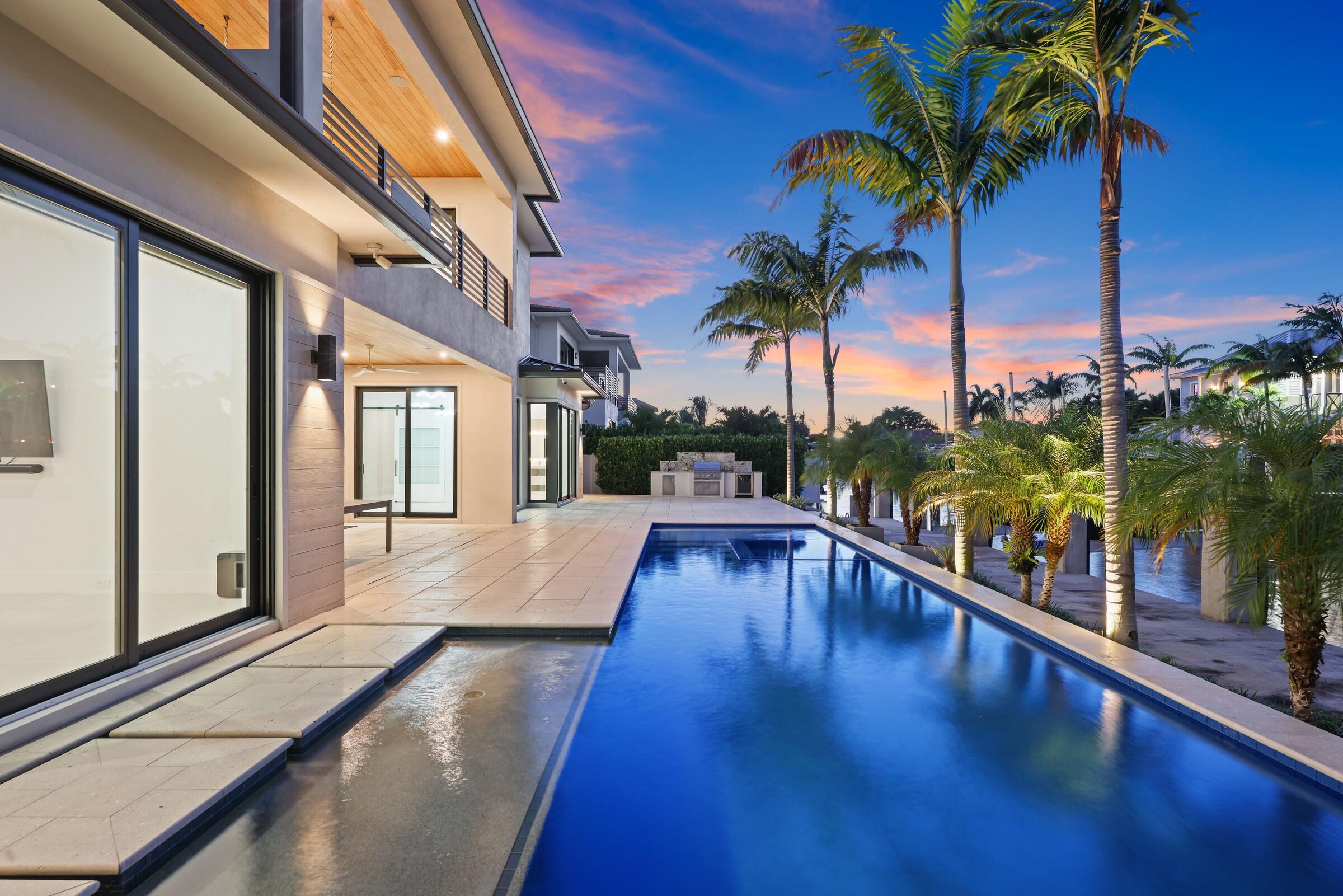 933 Allamanda Drive