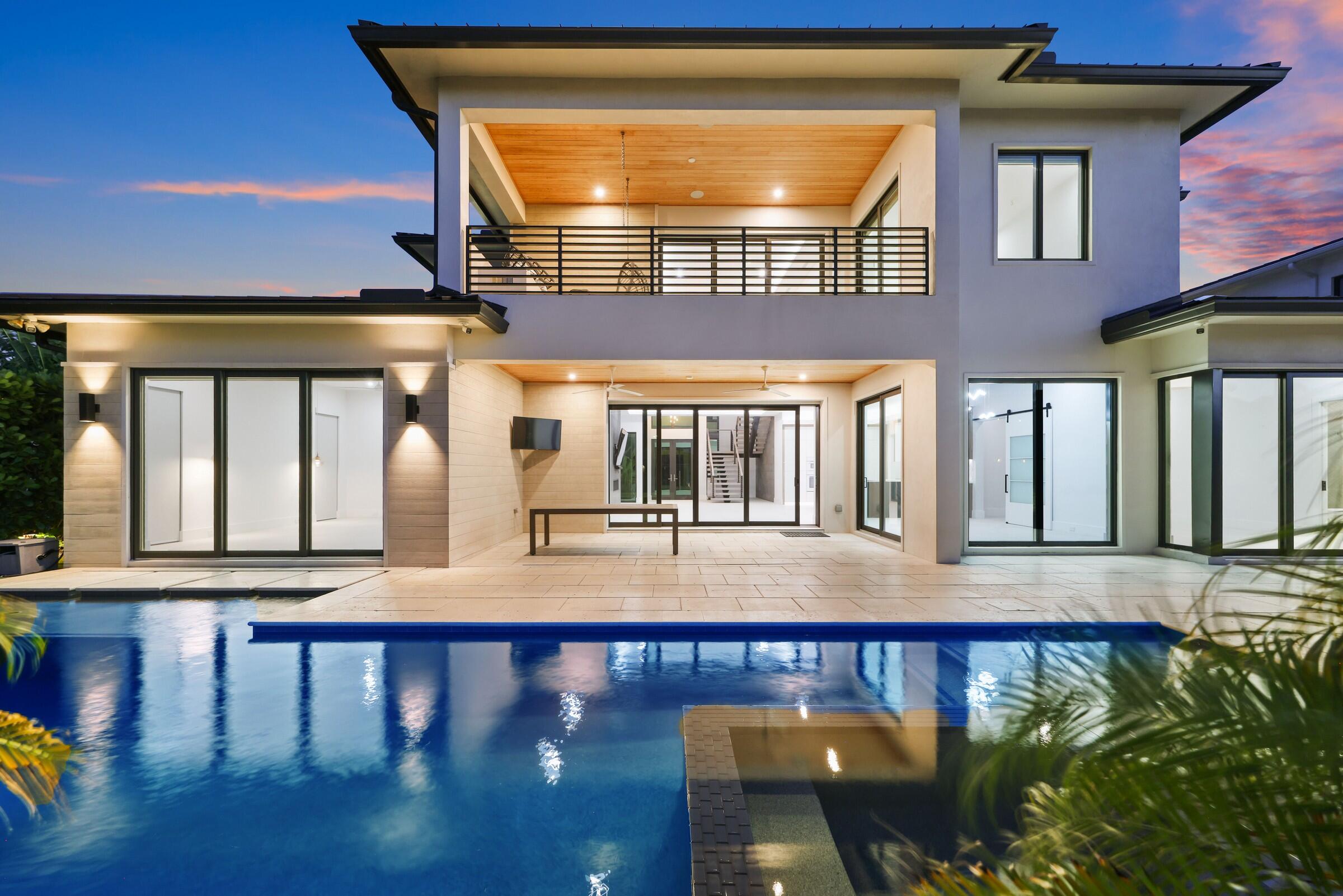 933 Allamanda Drive