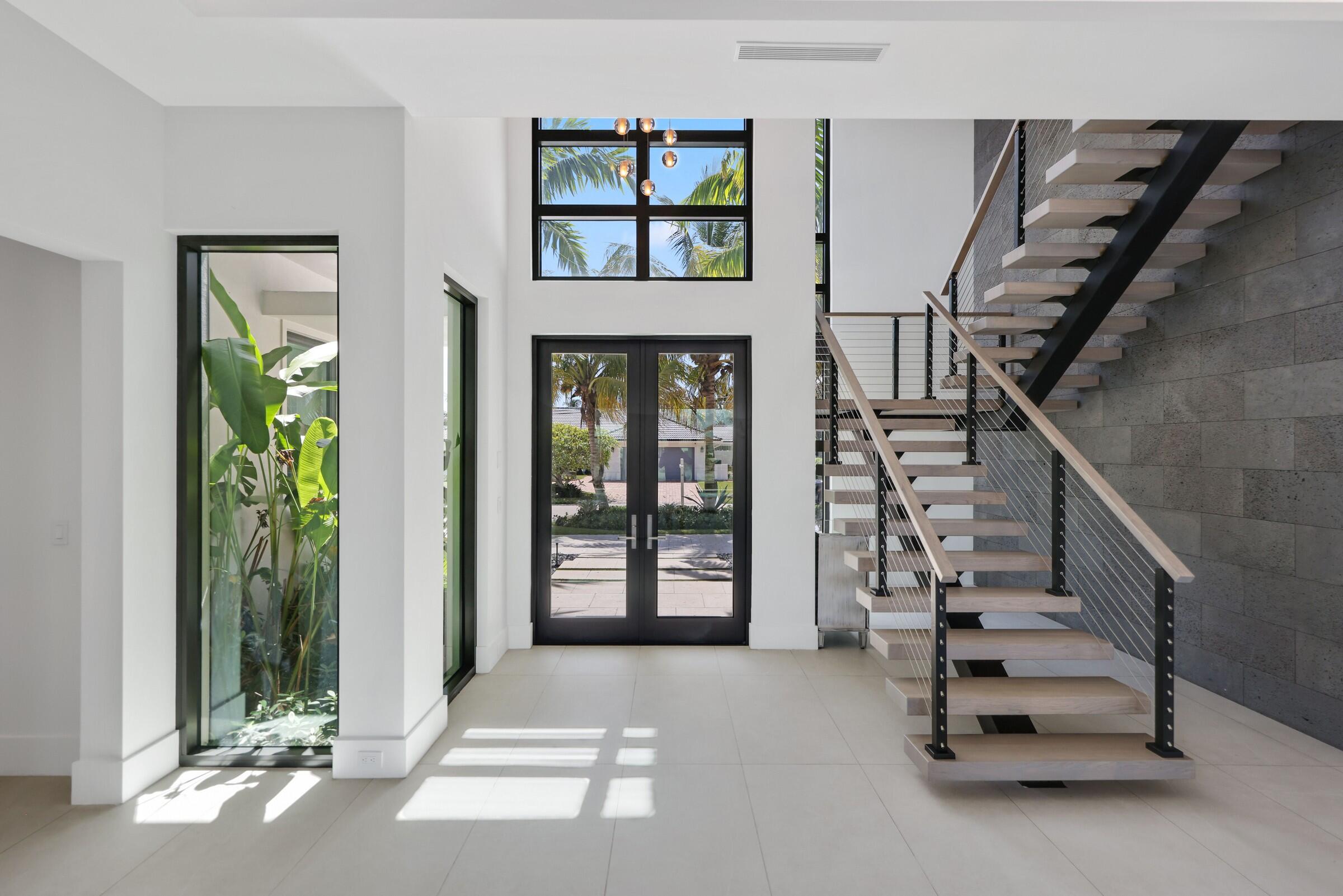 933 Allamanda Drive
