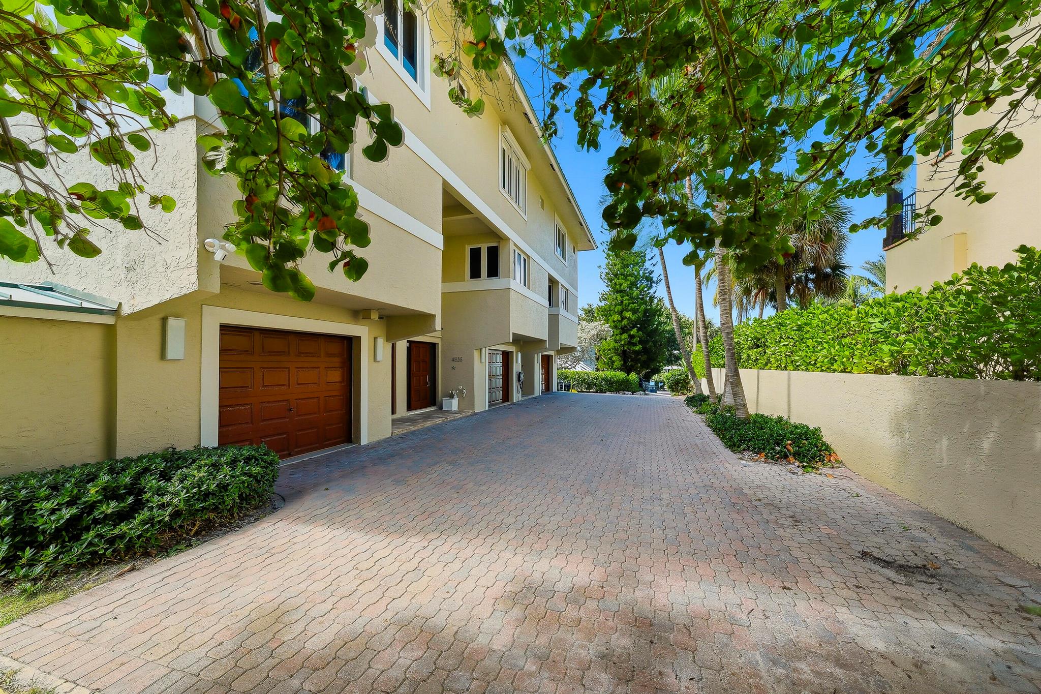 4535 Coquina Road