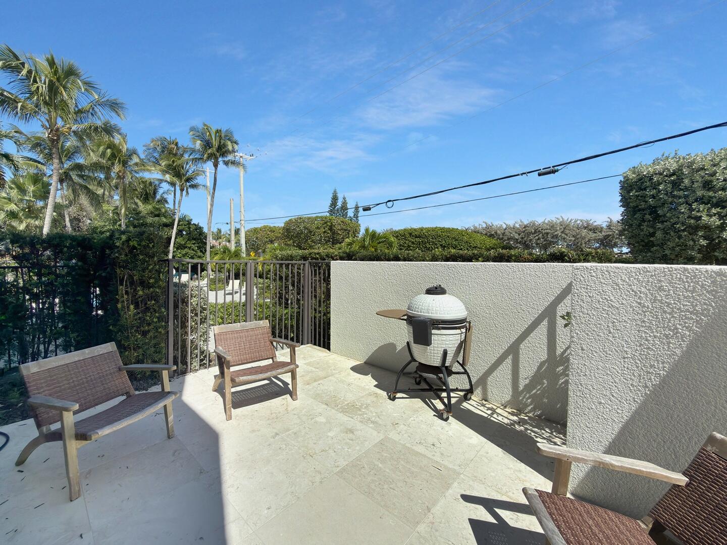 800 N Ocean Boulevard 4