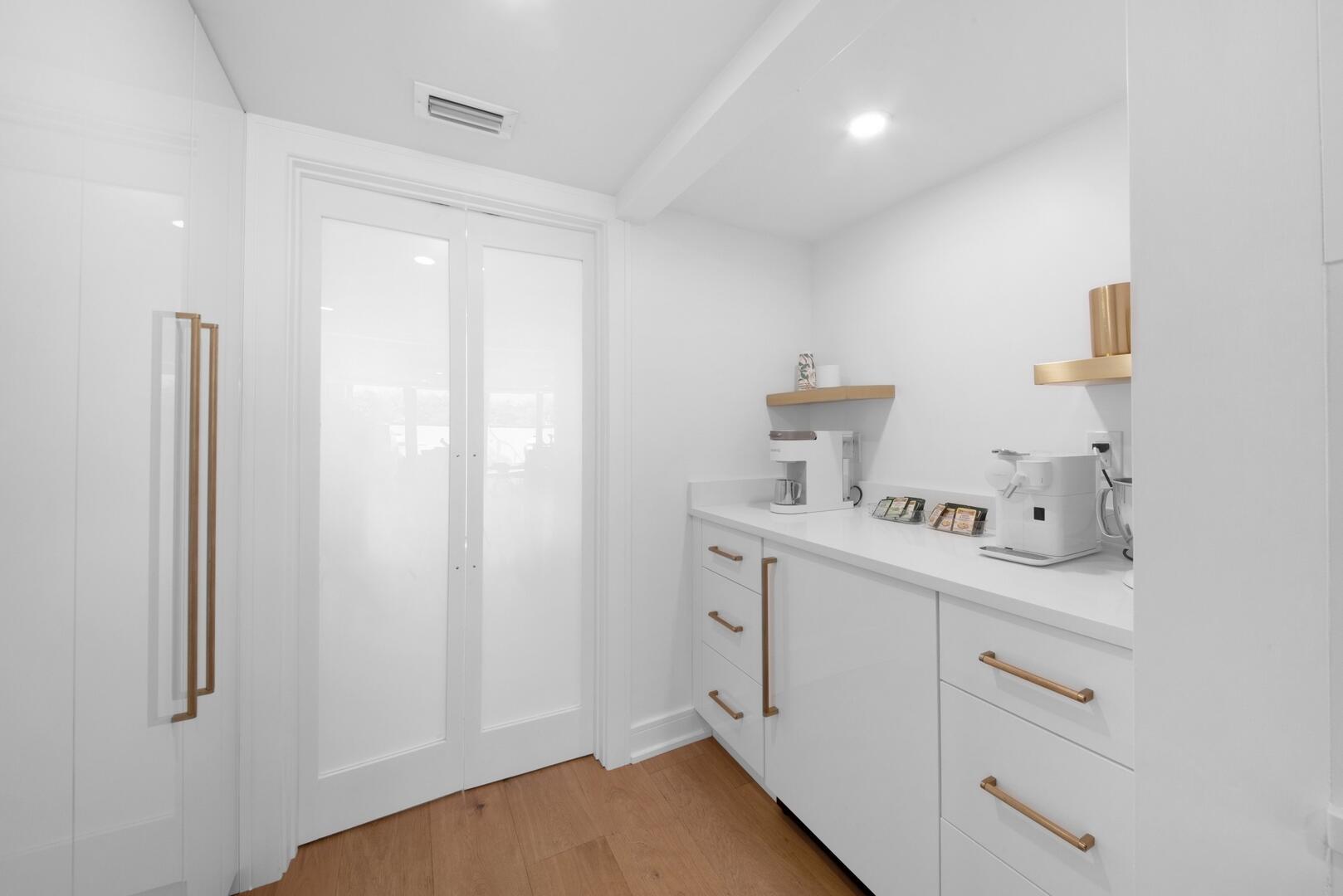 800 N Ocean Boulevard 4