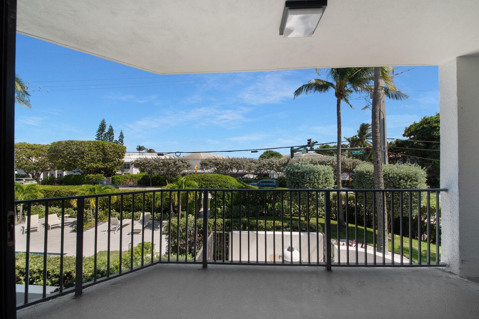 800 N Ocean Boulevard 4