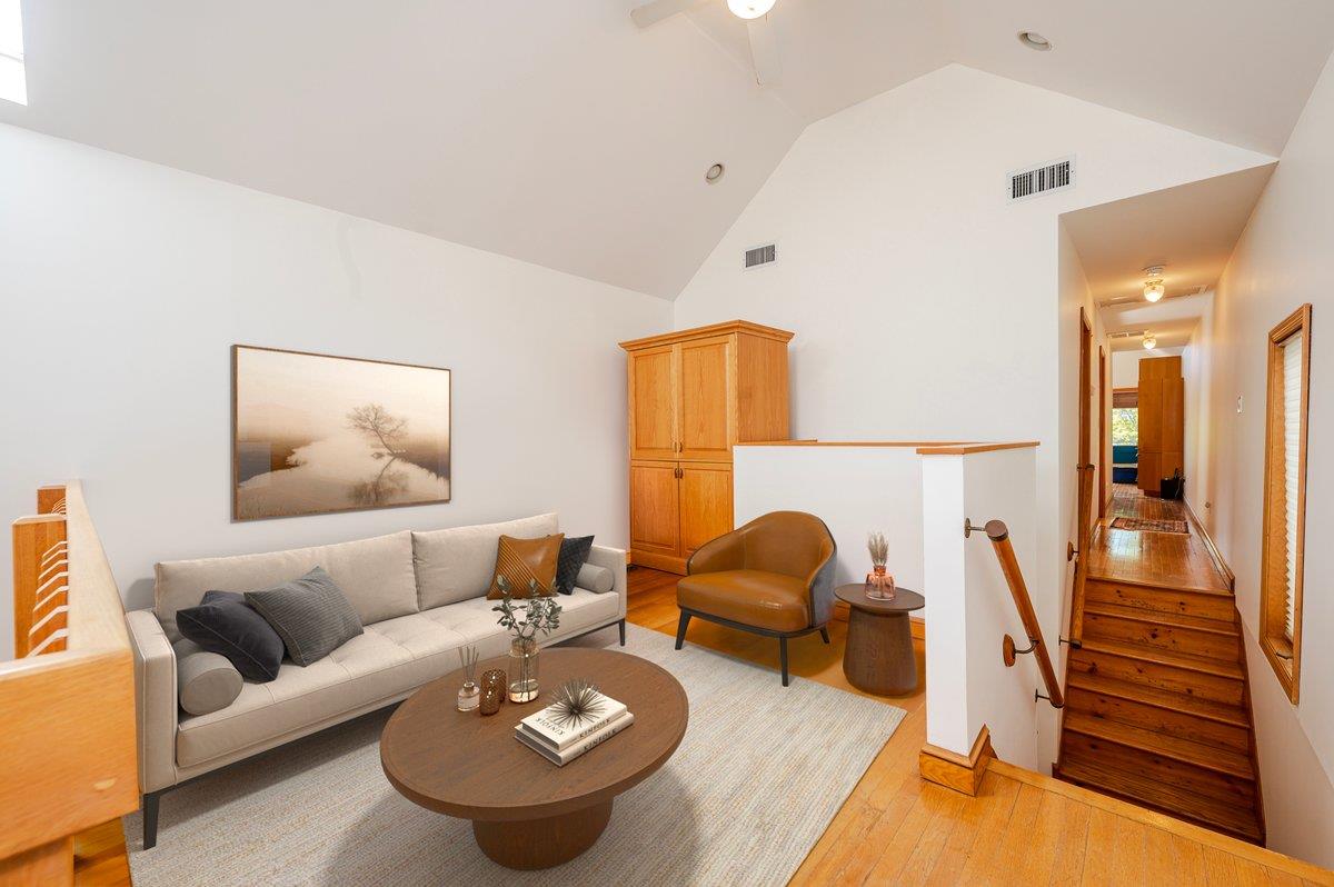 991 W Park Avenue