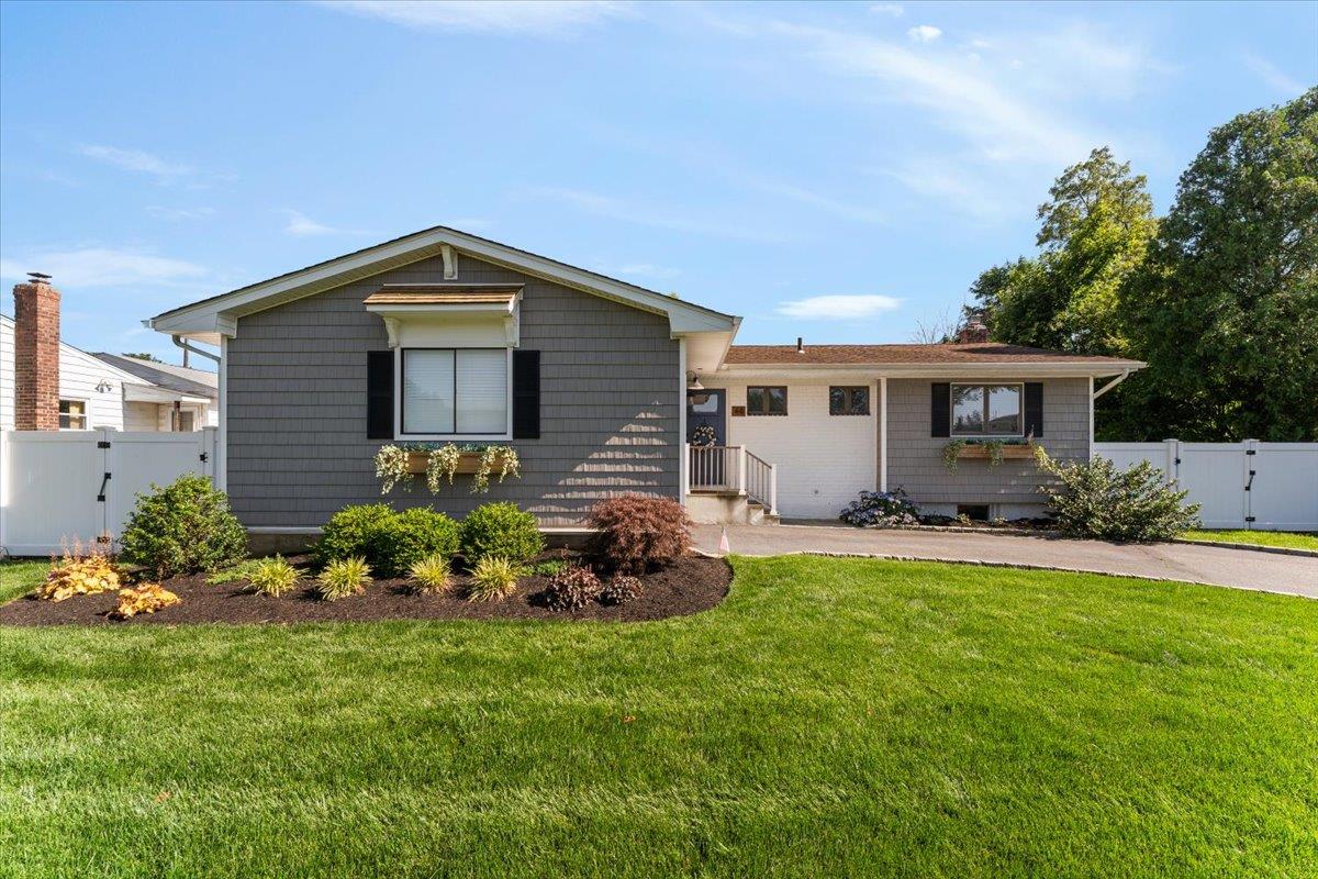 44 Havemeyer Lane