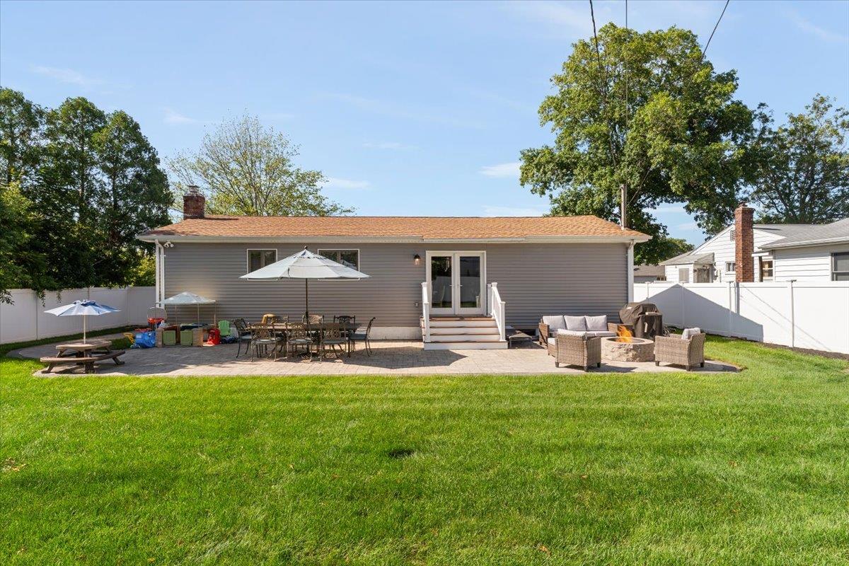 44 Havemeyer Lane