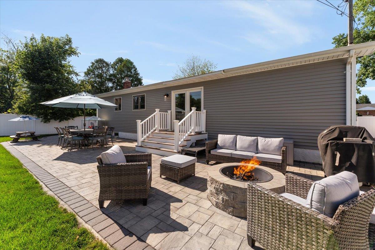 44 Havemeyer Lane