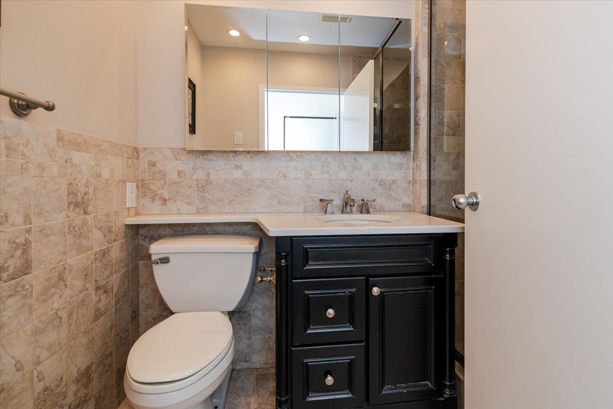 100 W Broadway Unit: 7C