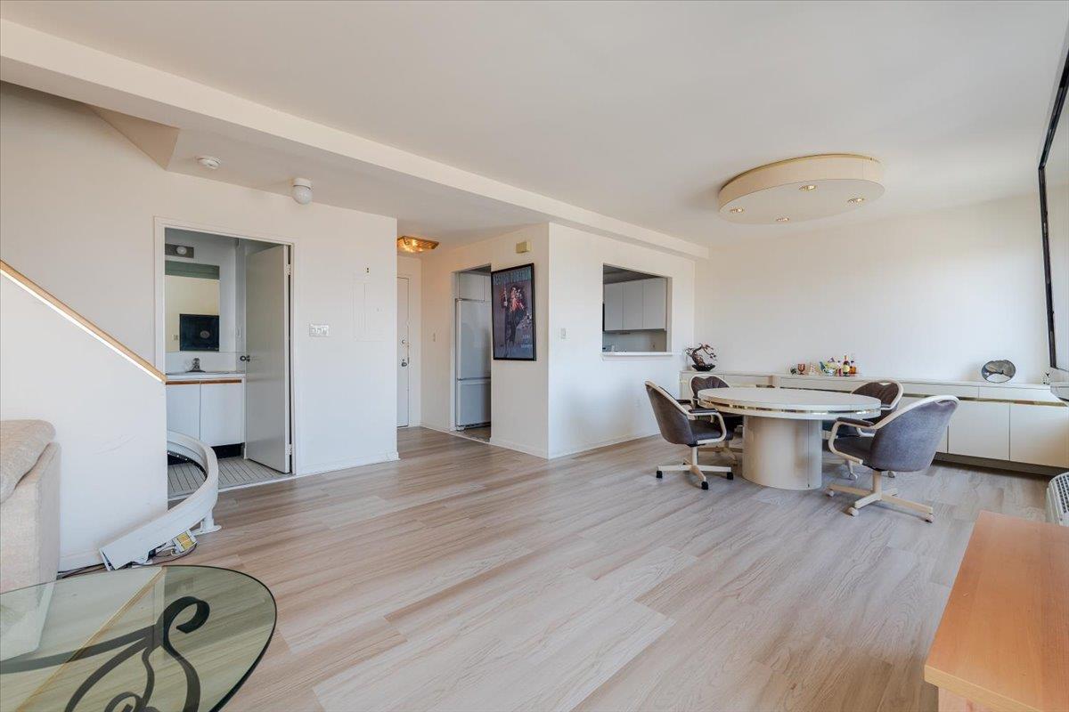 100 W Broadway Unit: 7C