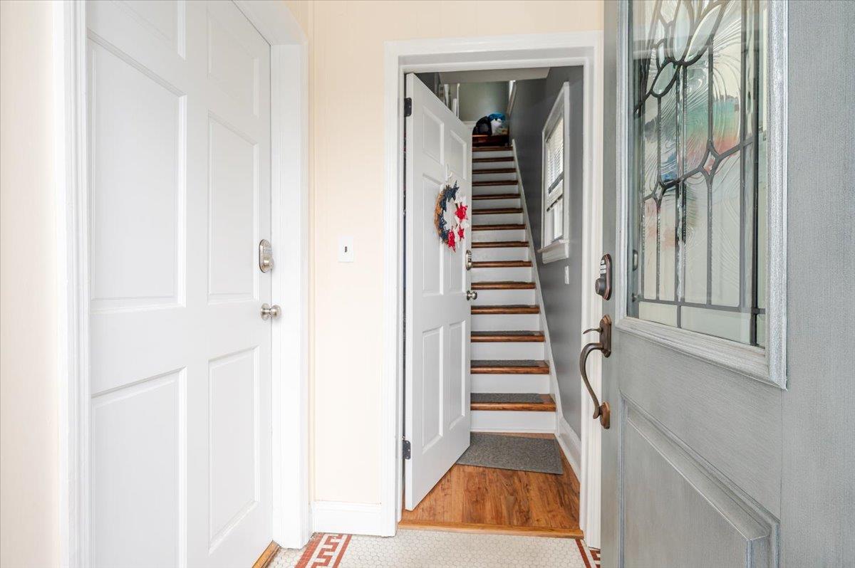 365 W Hudson Street Unit: Upper