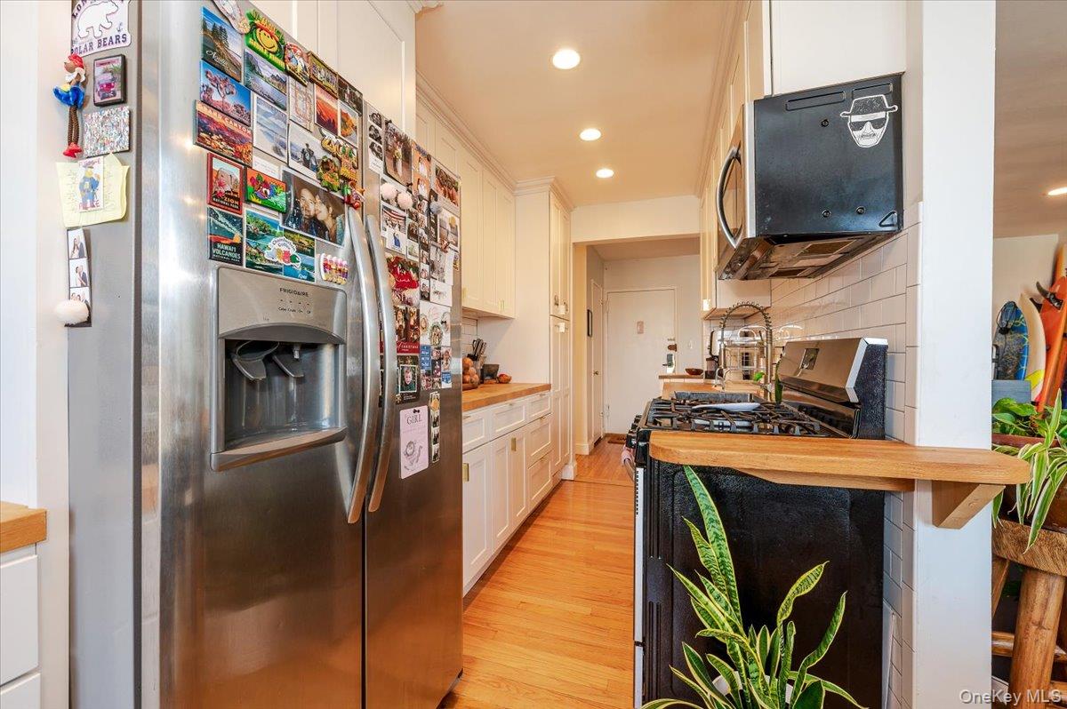 1 Broadway E Unit: 7O