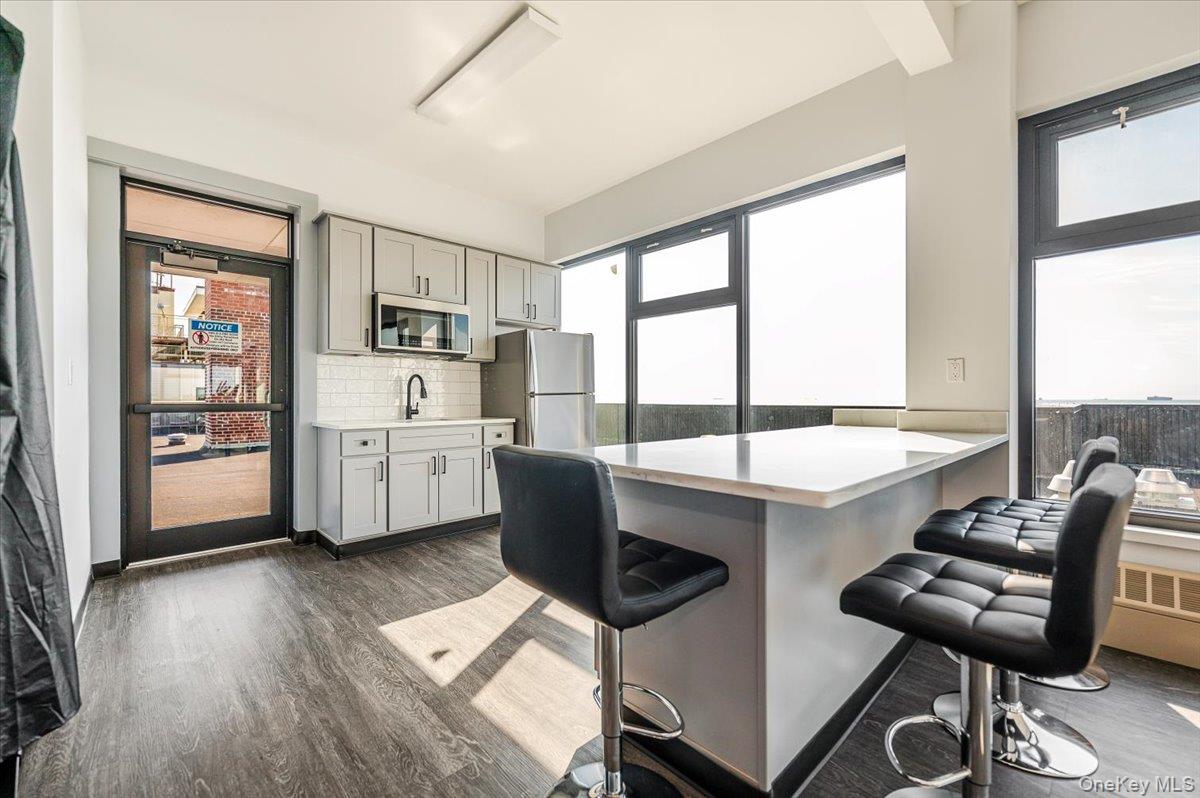 1 Broadway E Unit: 7O