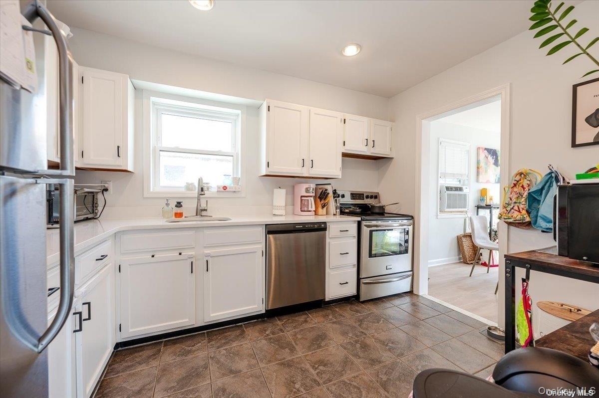 505 E Broadway Unit: Upper