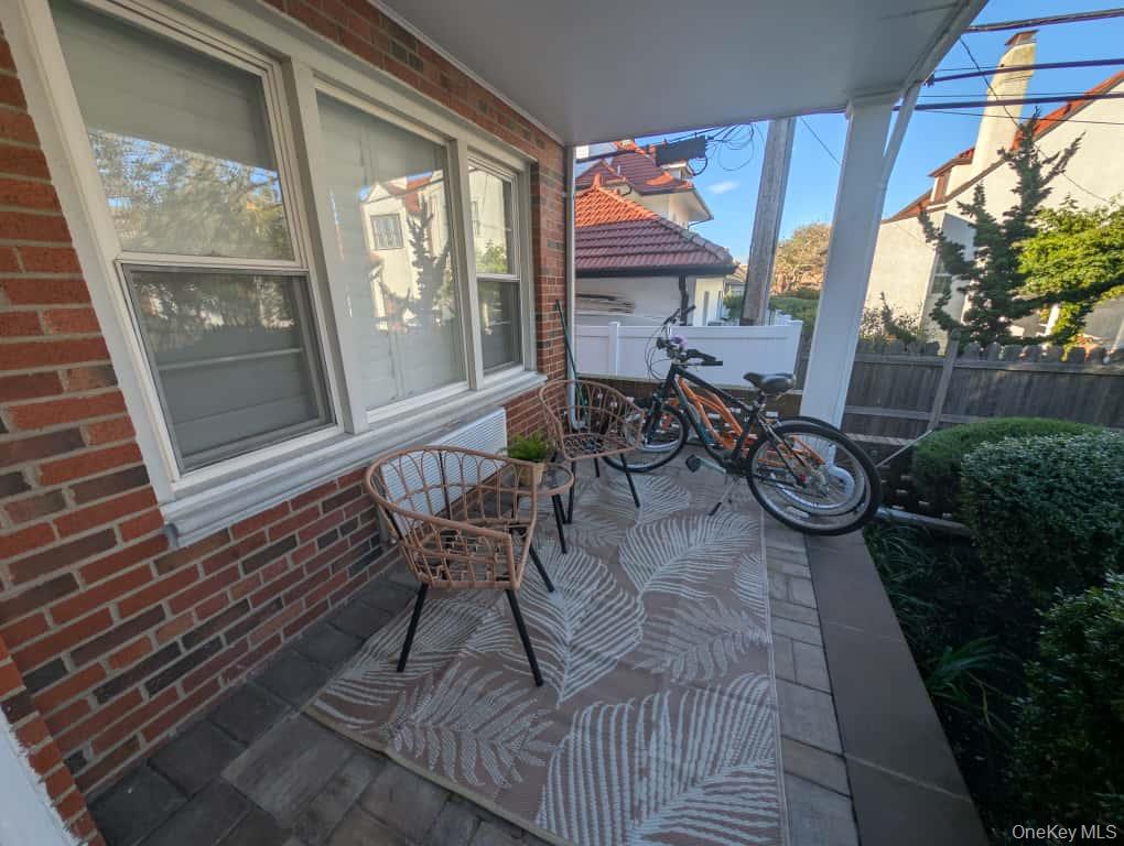 235 W Broadway Unit: C2