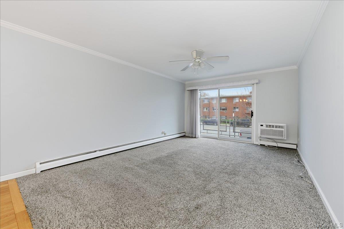 90 S Park Avenue Unit: B2