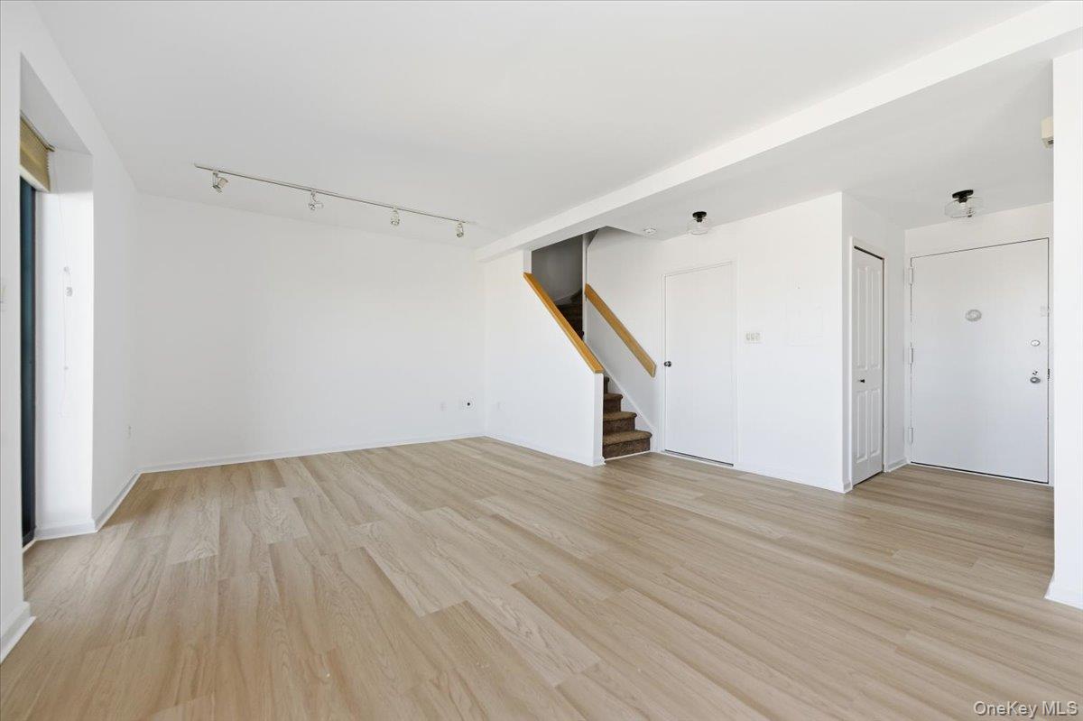 100 W Broadway Unit: 7C