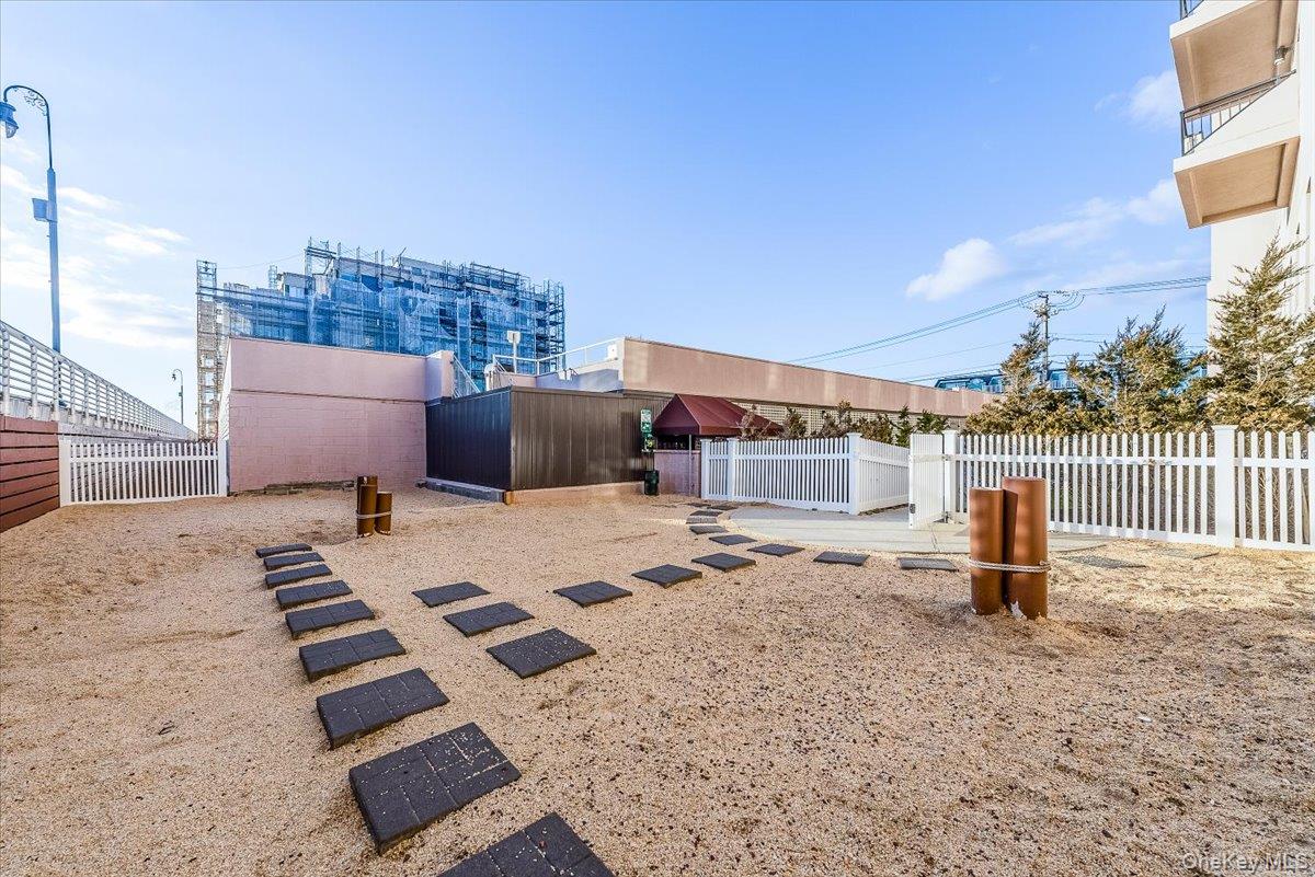 100 W Broadway Unit: 7C