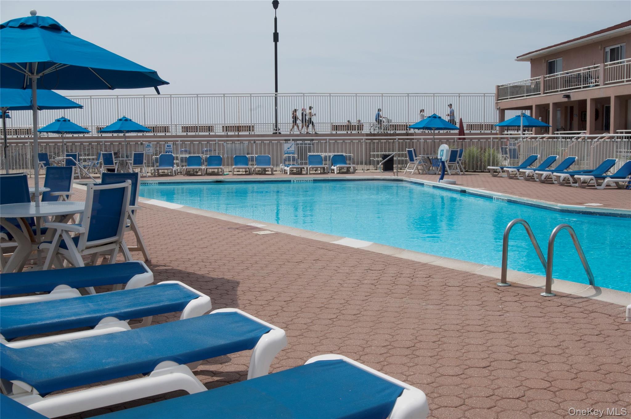 270 Shore Road Unit: 43