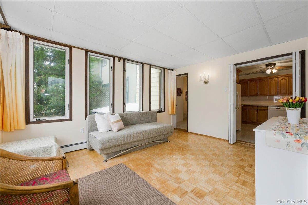 136 Lido Boulevard