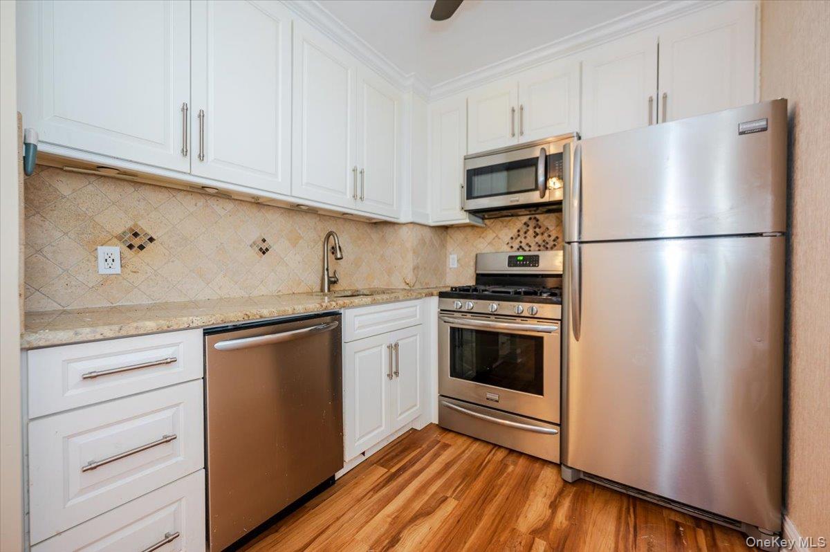 740 E Broadway Unit: 3L